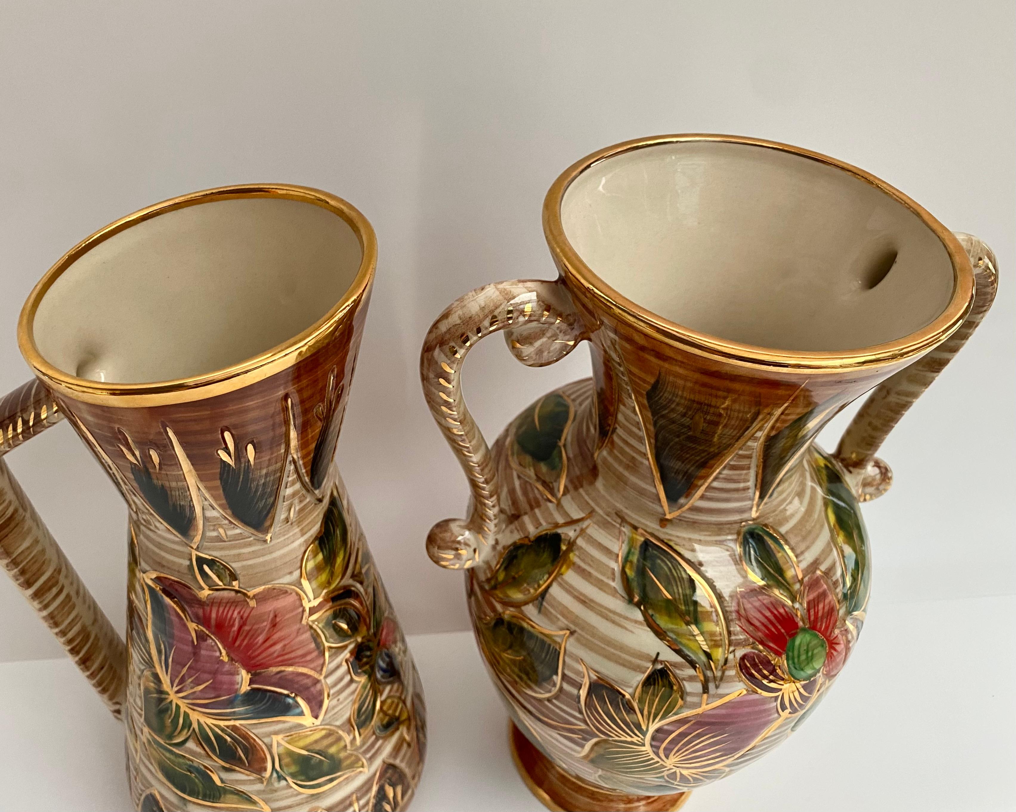 Céramique Vases/aiguières HBEQUET des années 1960, peints à la main en céramique belge, ensemble 2 en vente