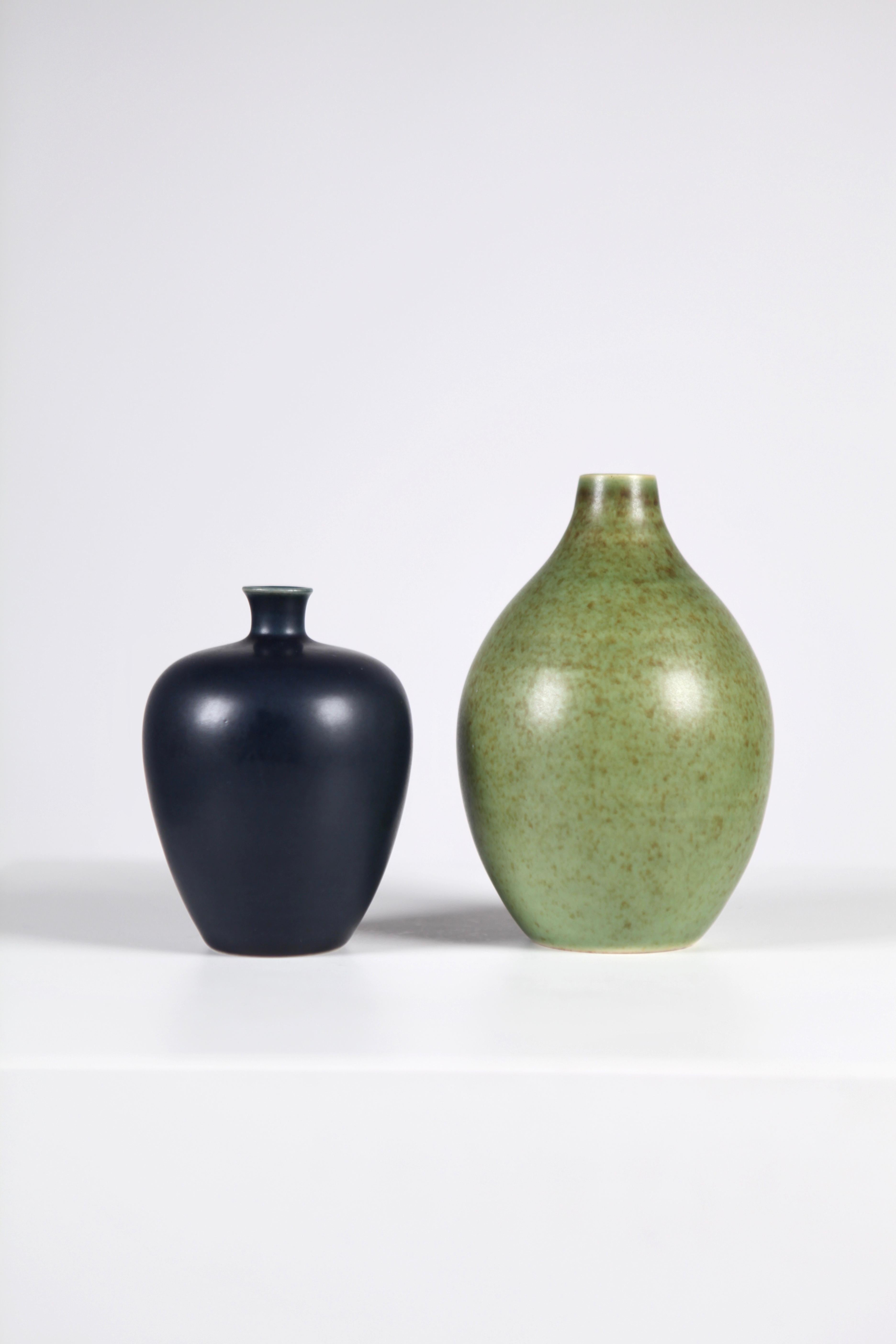 Vasen „“Tobo“, entworfen von Erich und Ingrid Triller, Schweden, 1950er Jahre (Skandinavische Moderne) im Angebot