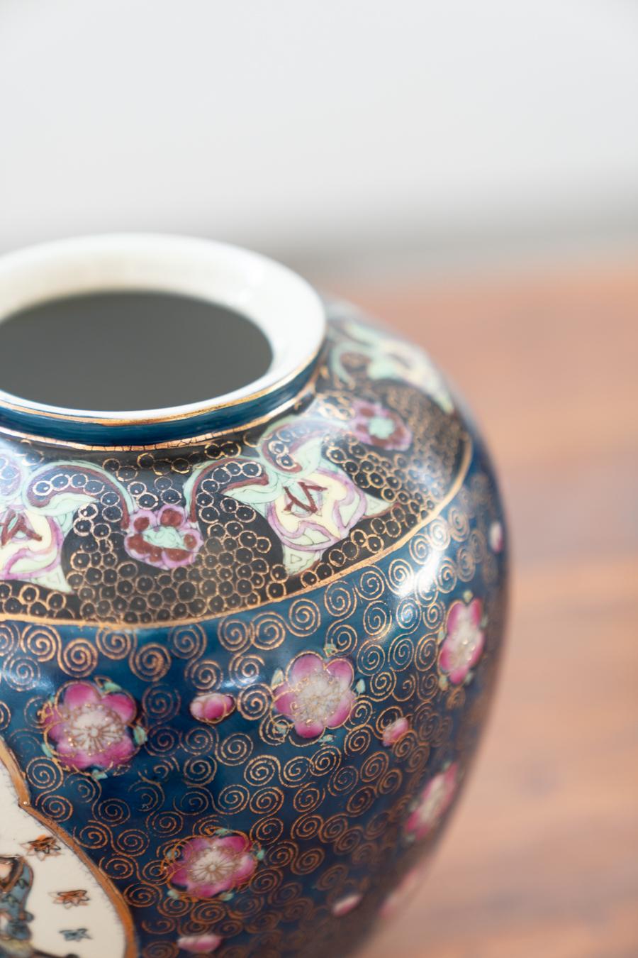 Ceramic Japanese antique porcelain porcelain vases Meiji period 19th century For Sale