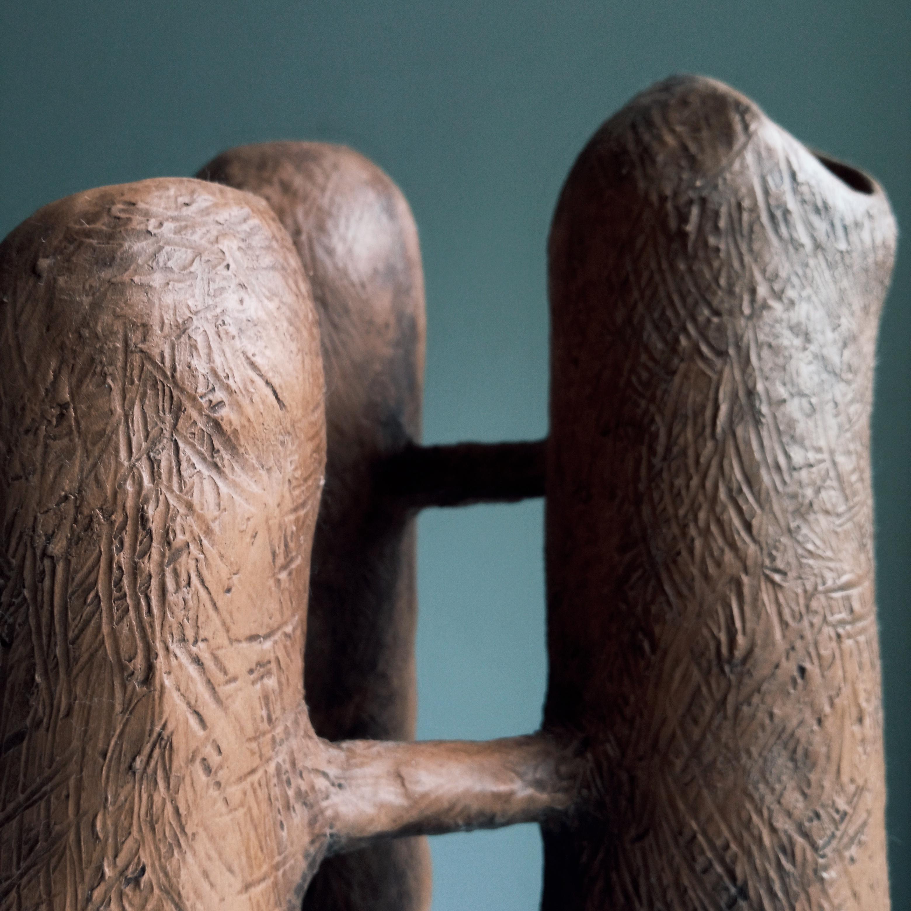 Italian Vasi Comunicanti 3 éléments Brown en terre cuite XXIème siècle par Chiara Berta en vente