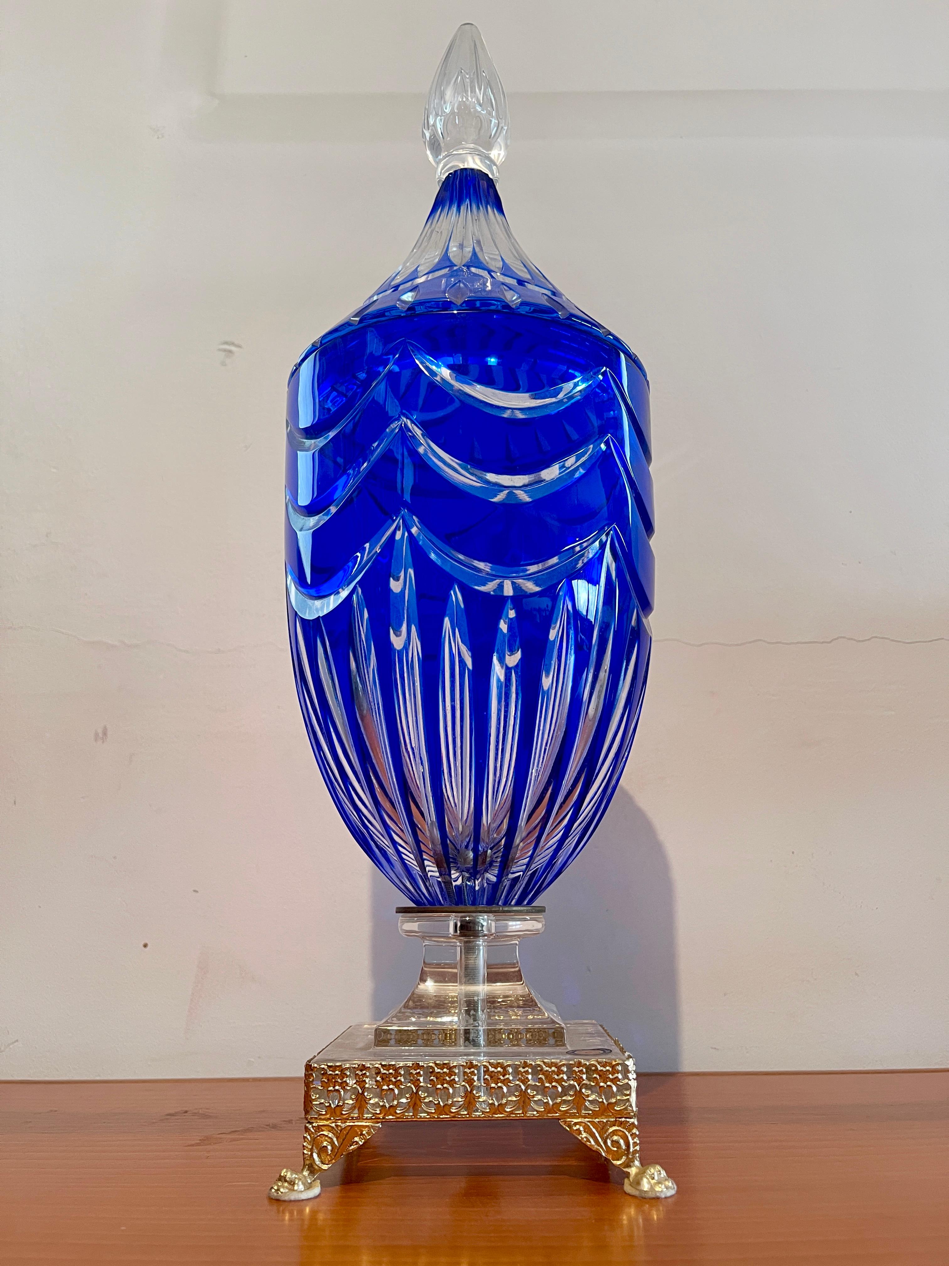 Italian Vasi in cristallo bohemian blue italian anni '90 in vendita