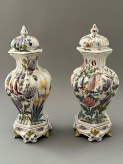 Vasi potiche in maiolica manifattura Antonibon, Nove Di Bassano - XIX secolo