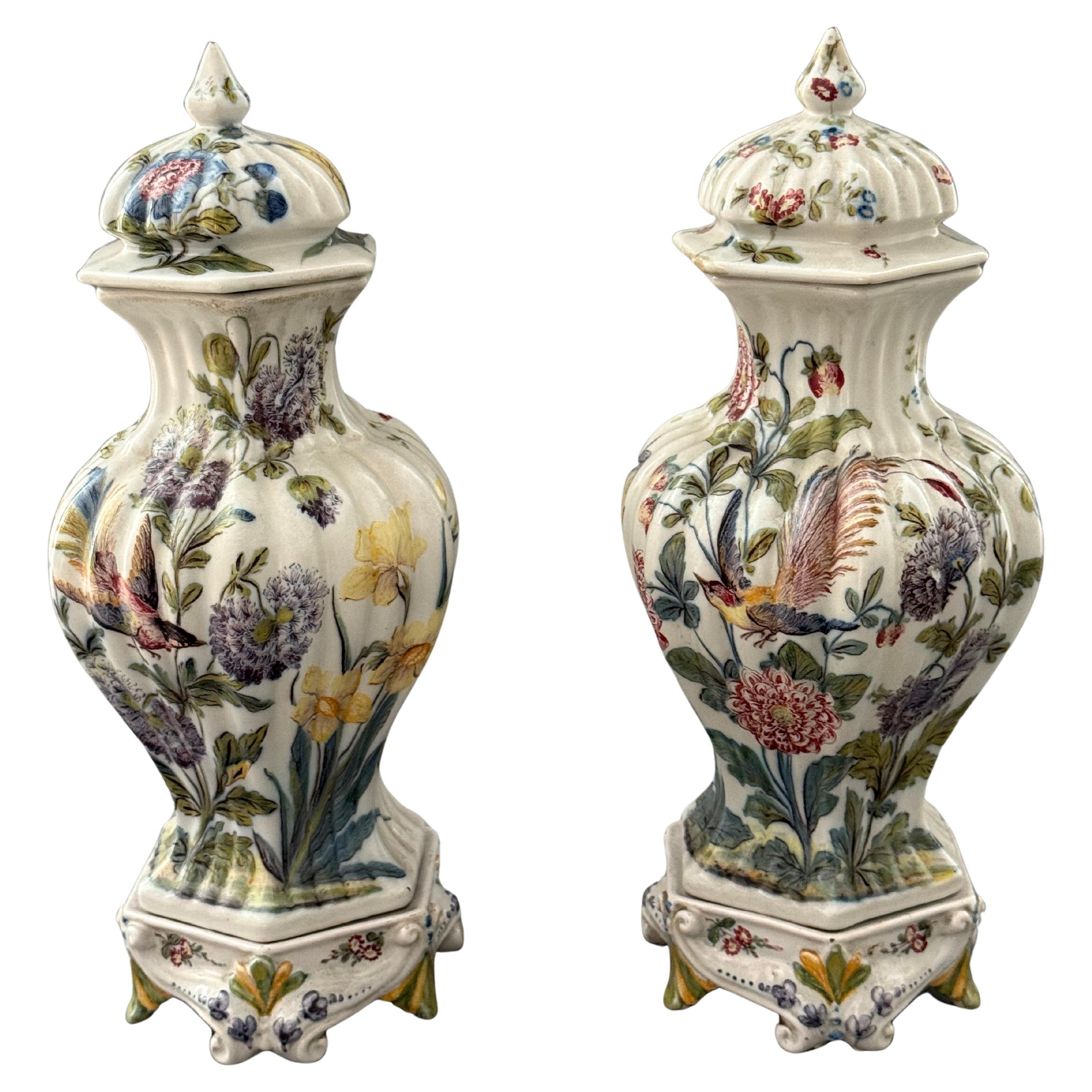 Vasi potiche in maiolica manifattura Antonibon, Nove Di Bassano - XIX secolo