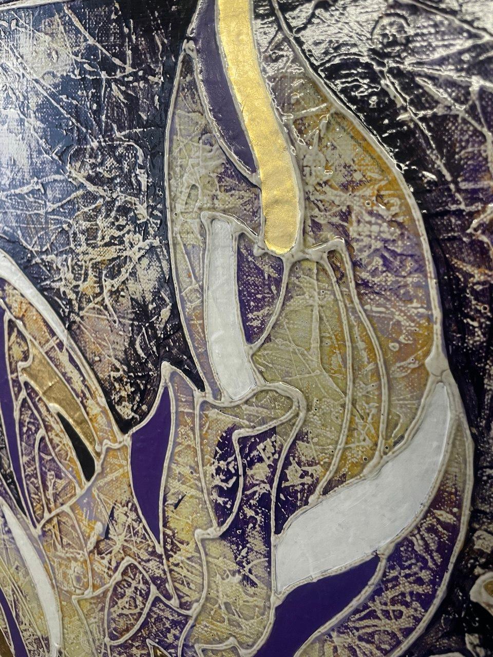 LA LUZ DE IRIS. de Vasili Zianko, técnica de volumen-contorno del autor en venta 1