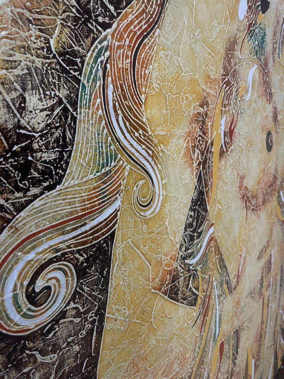 Alkonost was considered a symbol of light sadness. The legend of the Alkonost bird tells of the maiden Alcyone, who, having learned of her husband's death at sea, threw herself into the depths. For this, the gods turned her and her husband into