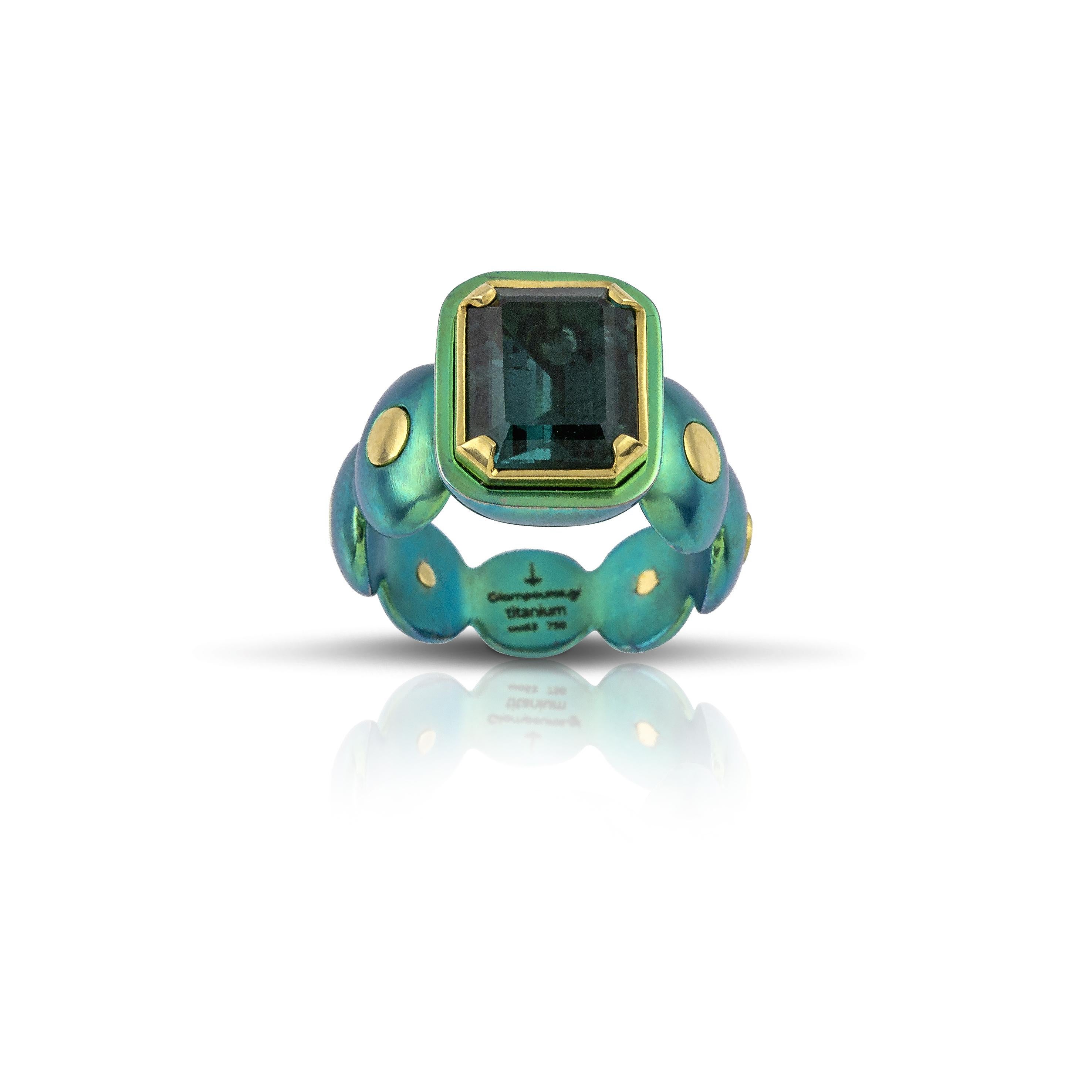 Contemporary Vasilis Giampouras Tourmaline Deep Green Titanium Cocktail Ring For Sale