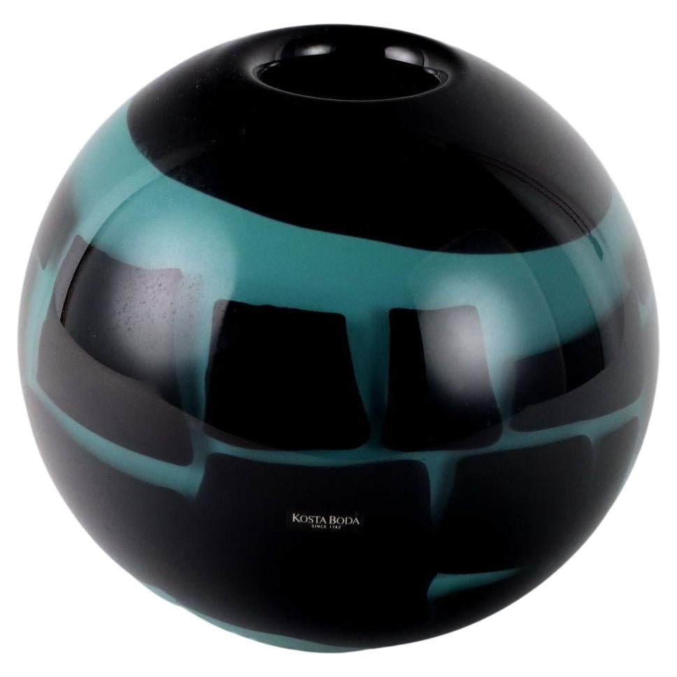 Boule-Vase Kosta Boda Schweden 1990er Jahre im Angebot