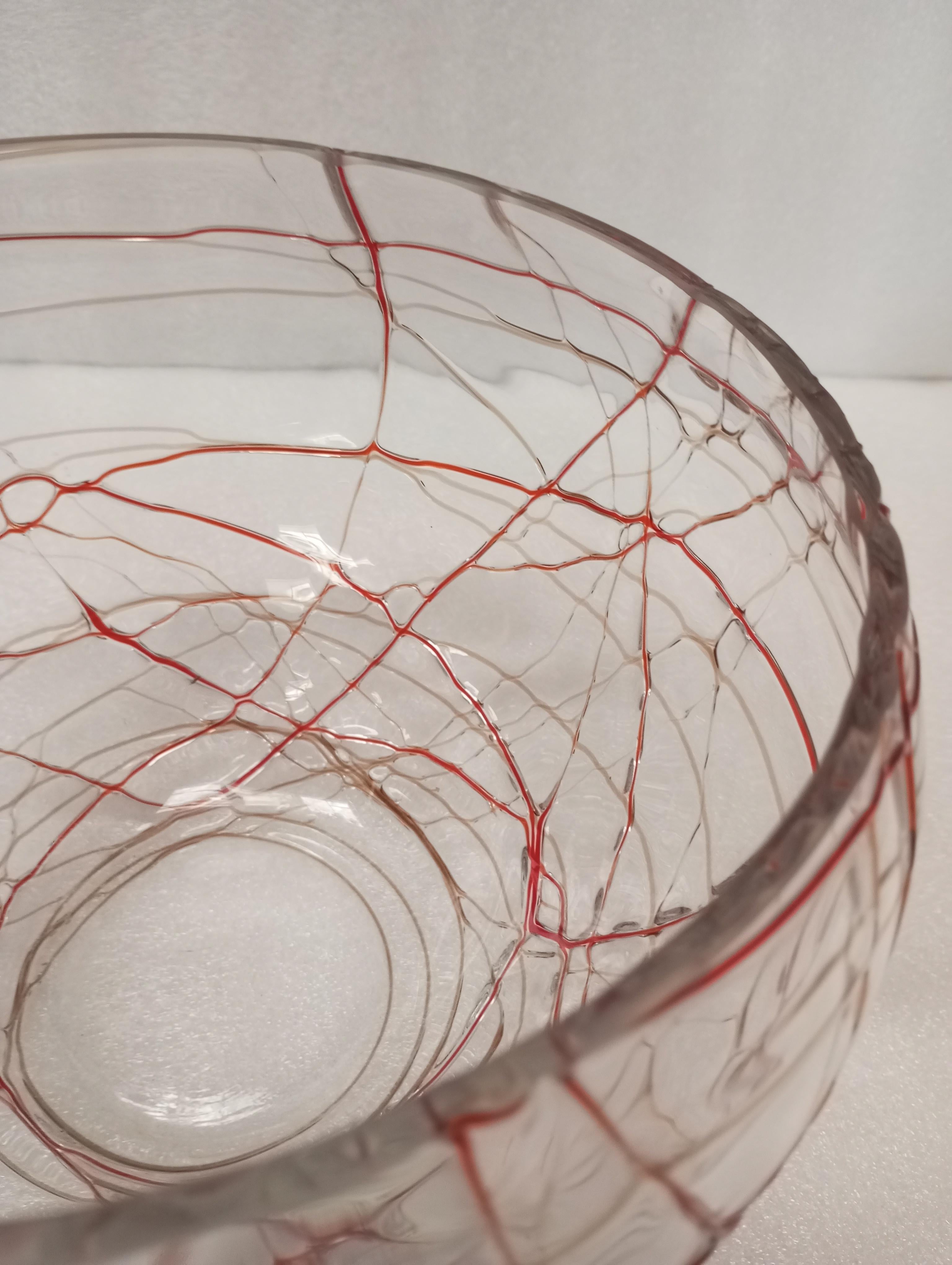 Vaso a ciotola in vetro di Murano, firmato Carlo Nason circa 2000 en venta 2
