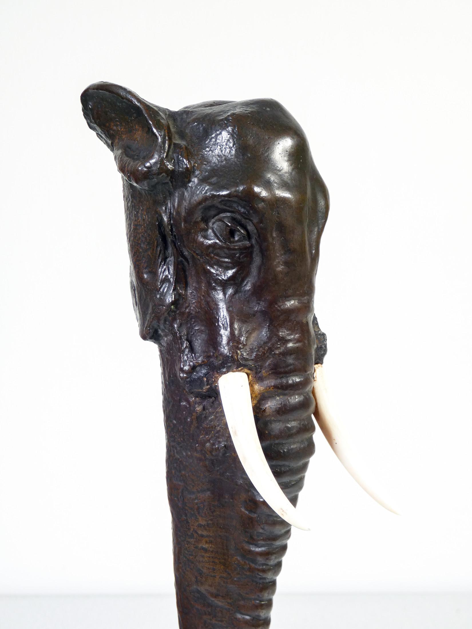 Vase in the shape of an Elephant's Head, signed Louis LOISEAU-ROUSSEAU (1861-1927) For Sale 2