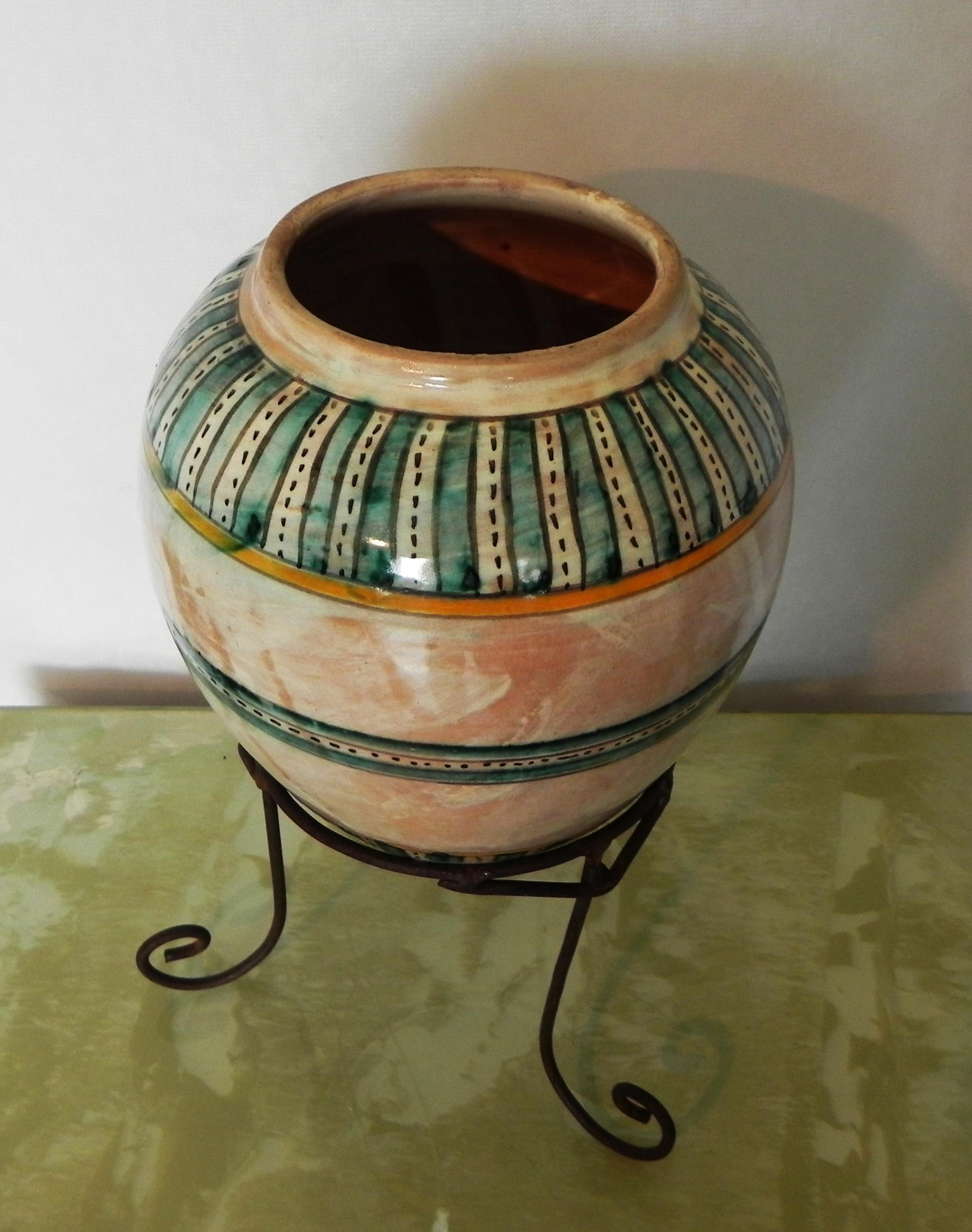 European amphora vase , 1970s For Sale