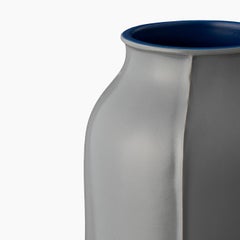 Vaso Barrel Small Bluette and Gray by Benjamin Hubert
