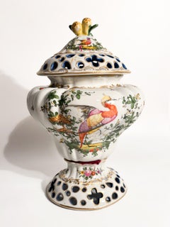 Vase brûle-parfum en porcelaine française peinte à la main, années 1920