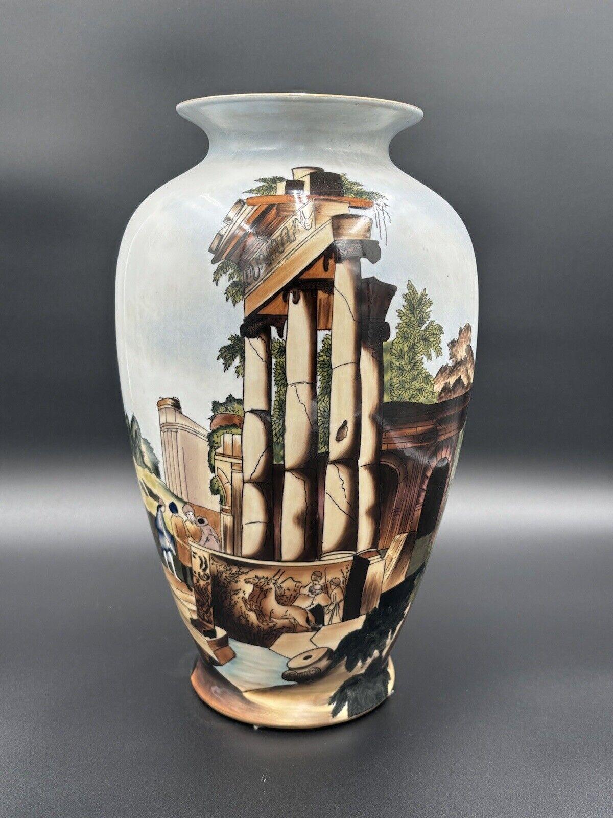 Vase en céramique Decoro Vecchia Faenza 1970

Article en très bon état de conservation, aucun défaut esthétique ou structurel n'est à signaler.

Hauteur 38 cm

20 cm de diamètre