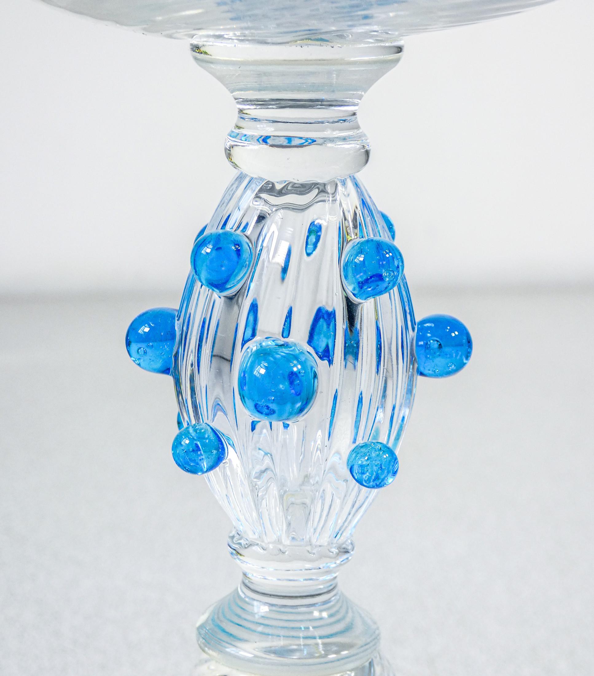 Vaso, coppa in vetro soffiato di Murano. Anni 60 in vendita 2