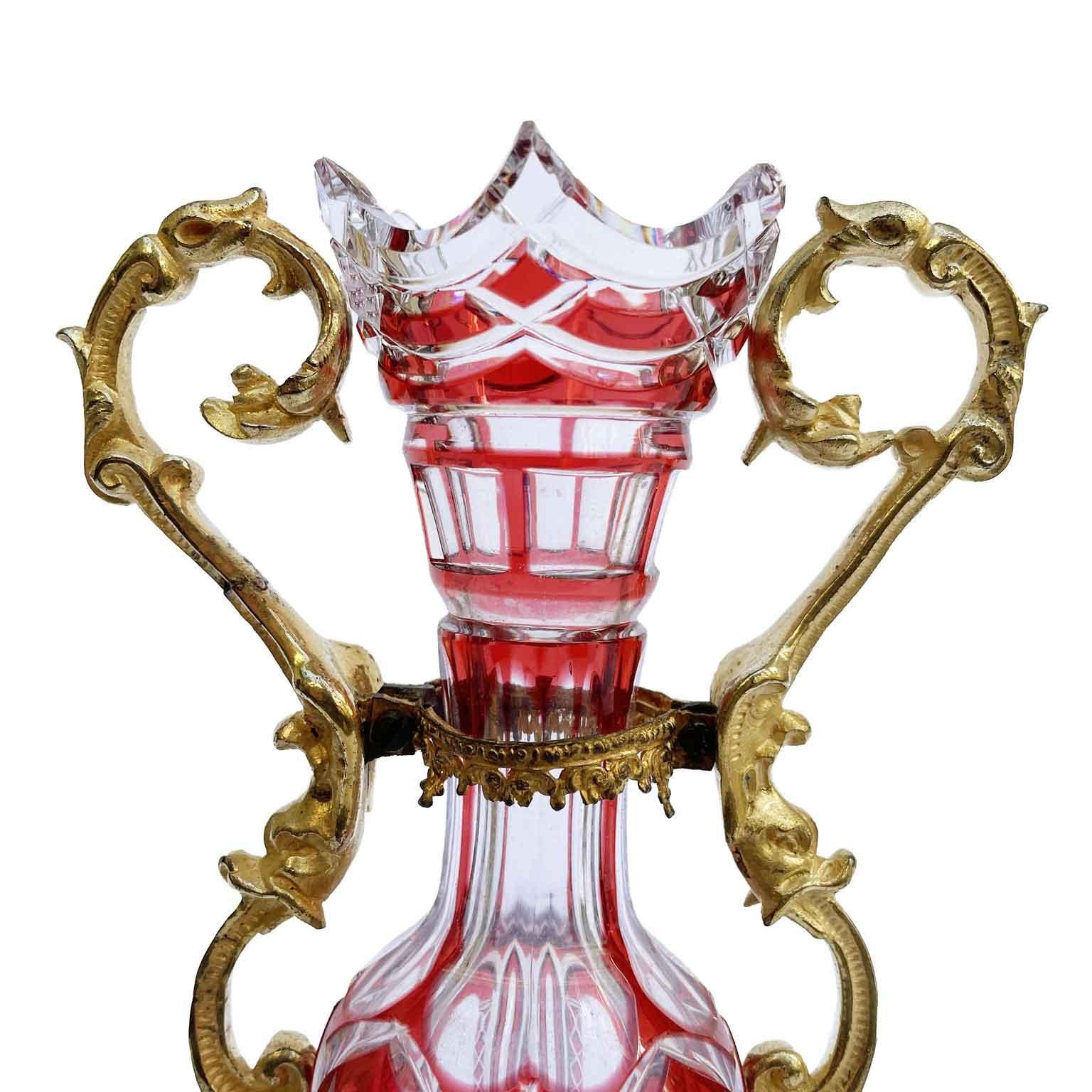 Art Nouveau Vaso Da Fiori Italiano Bronzo Dorato e Cristallo Trasparente e Rubino 1890 For Sale