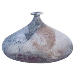 Vase from the Scavo series, made of blown glass, designed by Alfredo BARBINI. Murano, 1970s