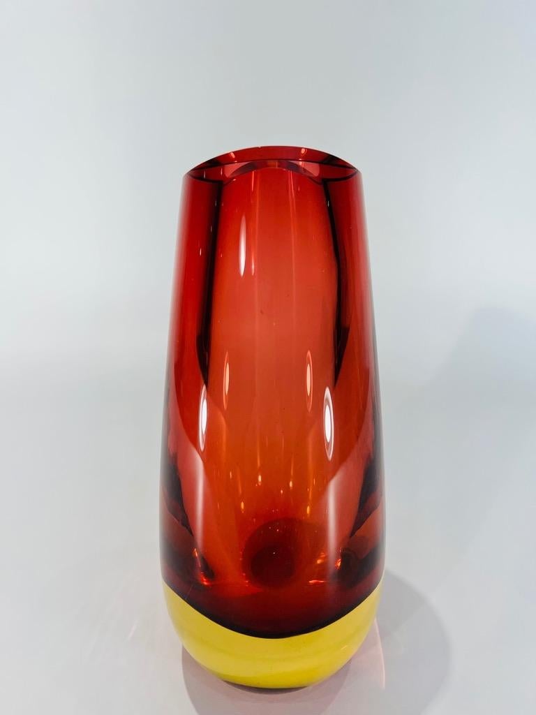  Vaso en vidrio de Murano atribuido a Seguso Vetri dArte c 1950 Otro en venta