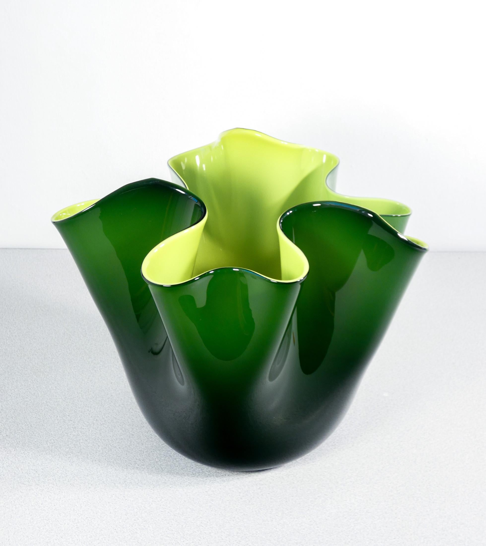 Vetro Vaso Fazzoletto design Fulvio BIANCONI per VENINI. Murano, 1972