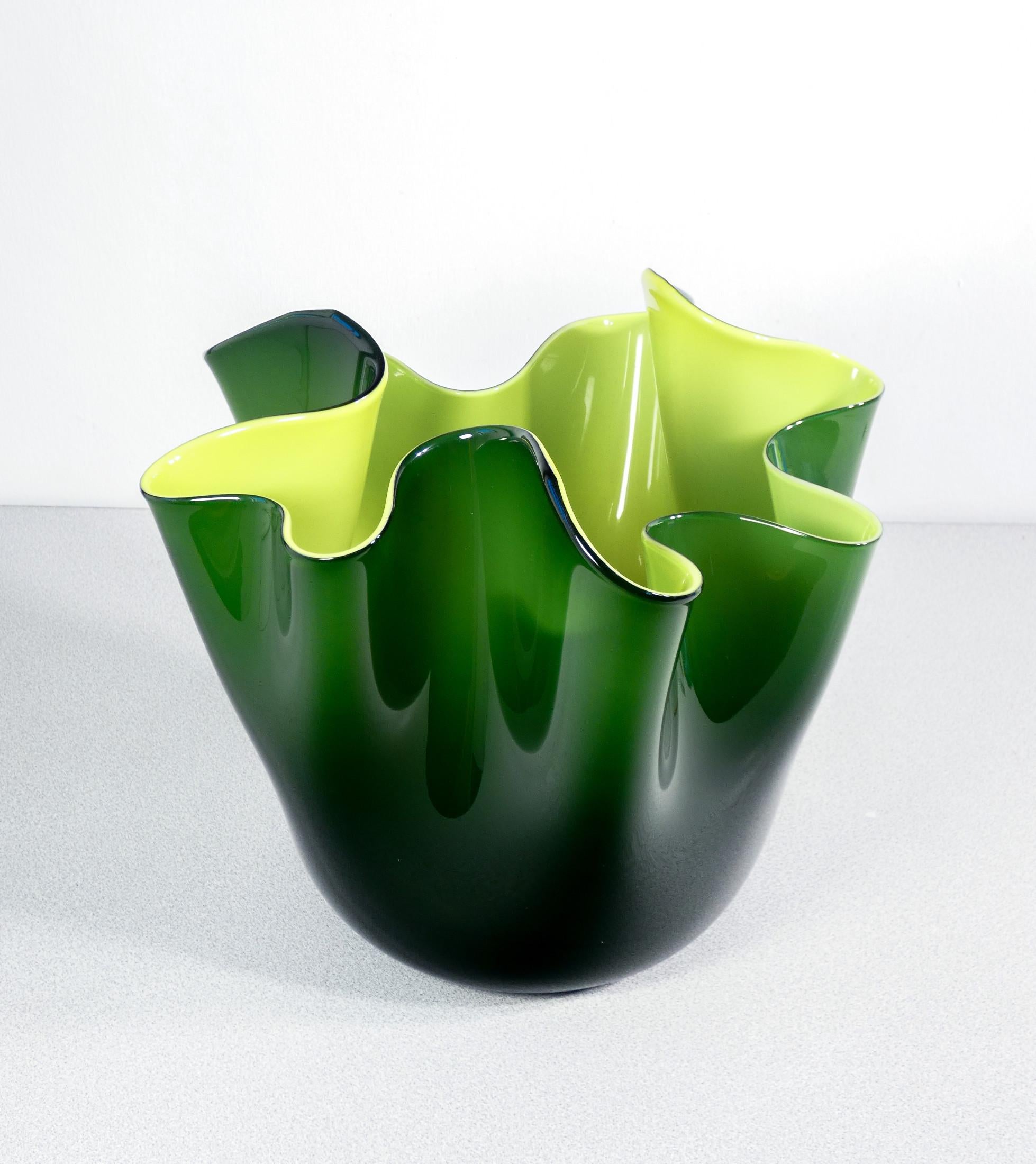 Vaso Fazzoletto design Fulvio BIANCONI per VENINI. Murano, 1972 1