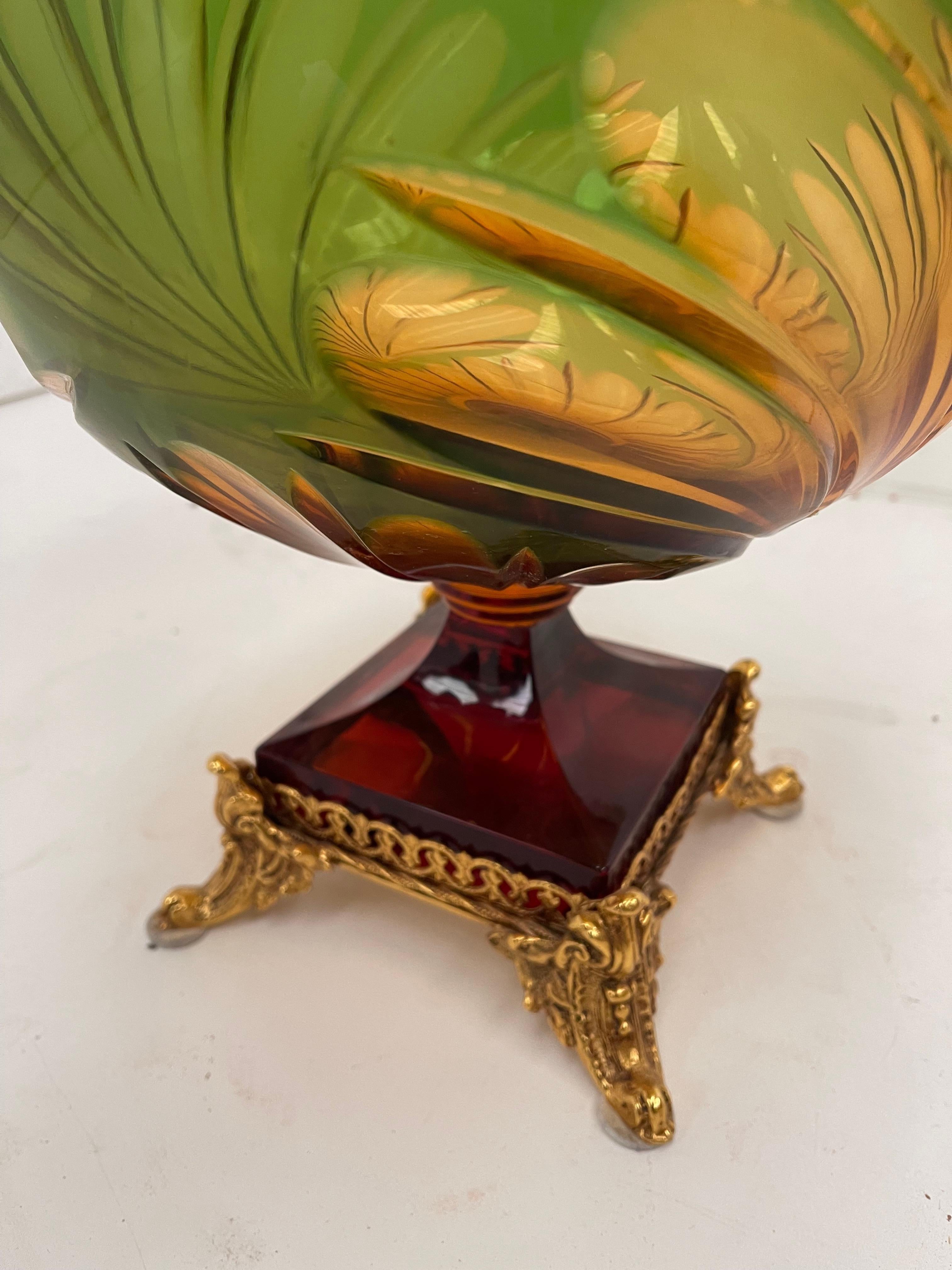 Maestozo Cristallo con extraordianerie molature in preziosito con bronzi  In Excellent Condition For Sale In Cantù, IT
