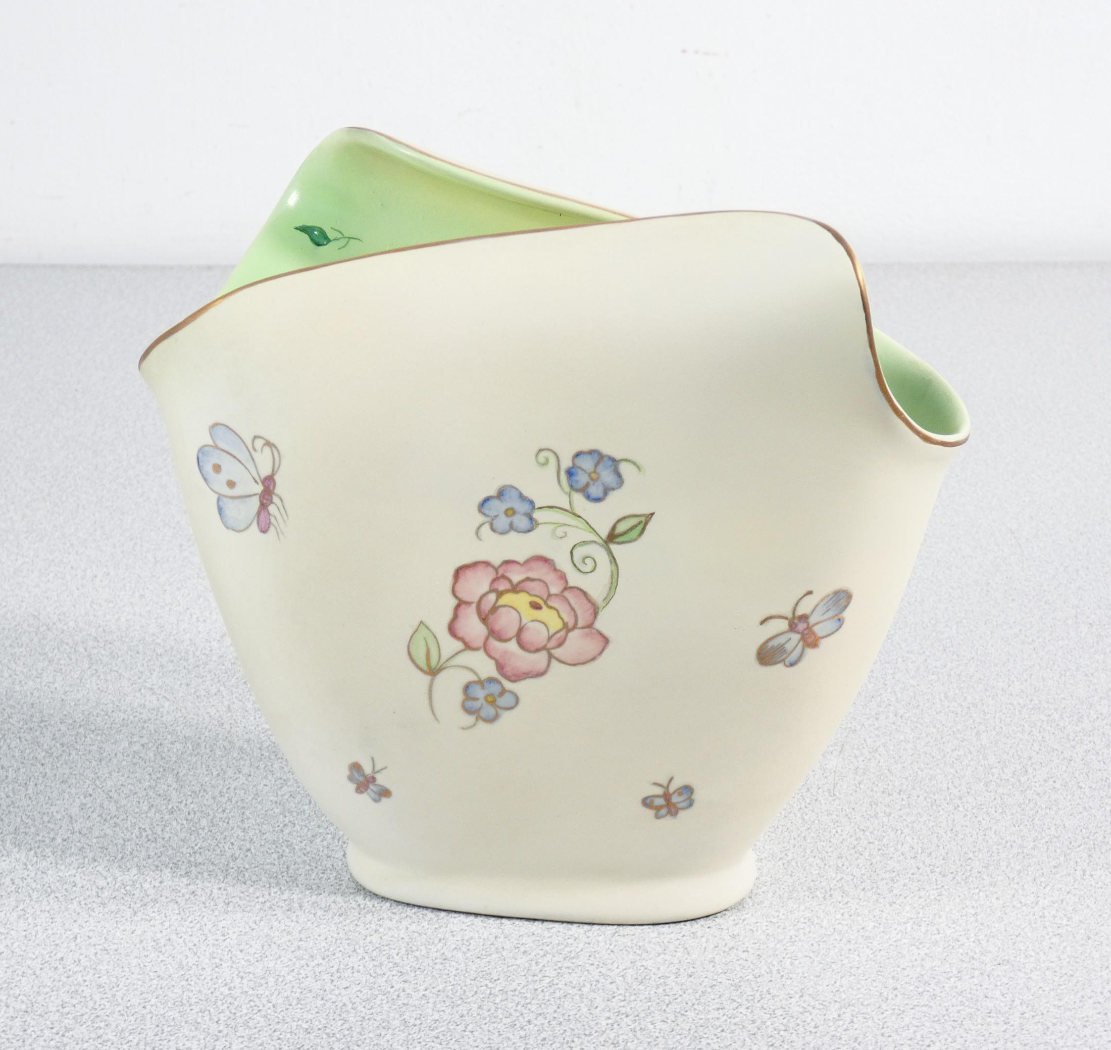 Mid-20th Century Vase en céramique peint à la main LENCI Turin. Italie, années 30 en vente