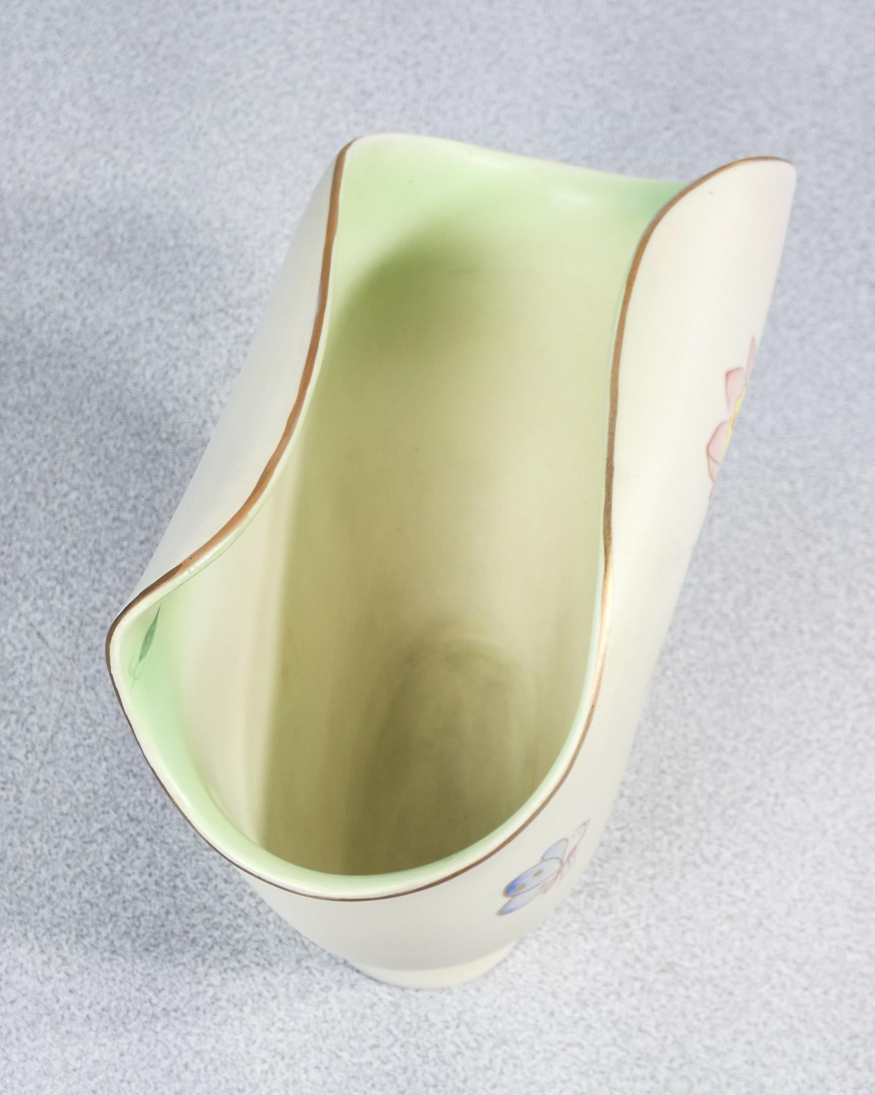 Vase en céramique peint à la main LENCI Turin. Italie, années 30 en vente 1