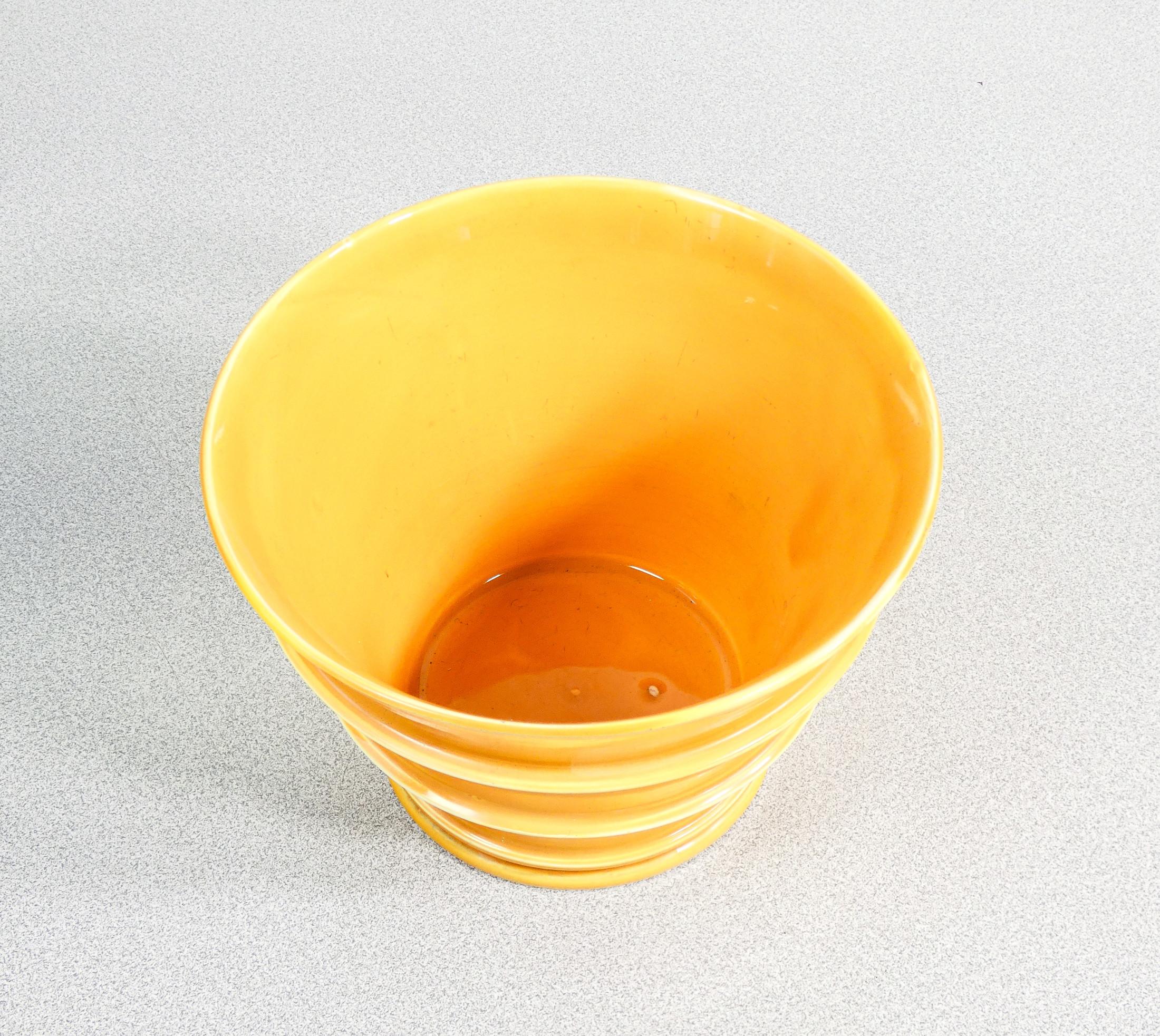 Ceramica Vaso in ceramica smaltata, design di Guido ANDLOVITZ per LAVENIA. Anni 30 in vendita
