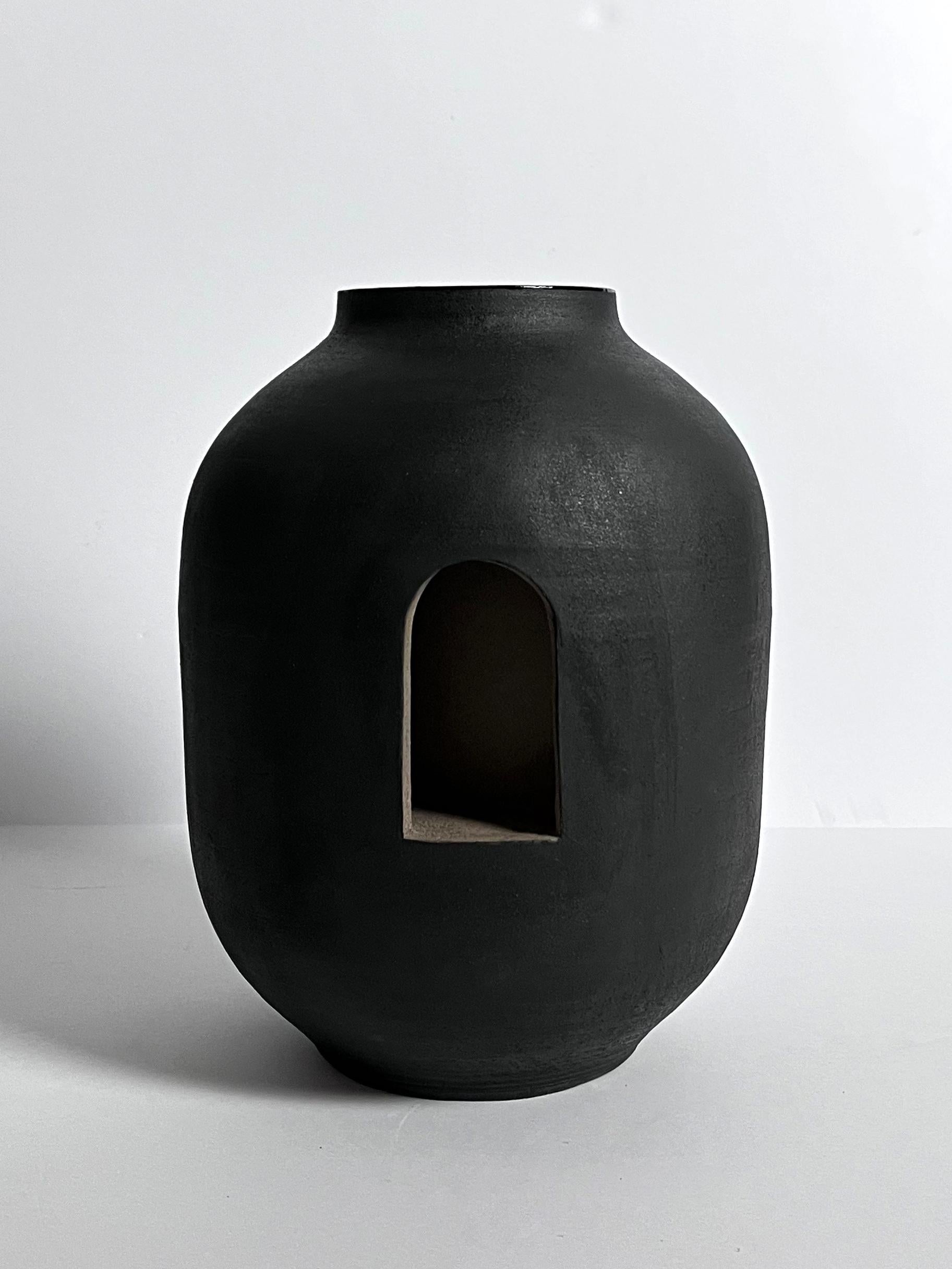 Stoneware Black and cement gray stoneware vase For Sale