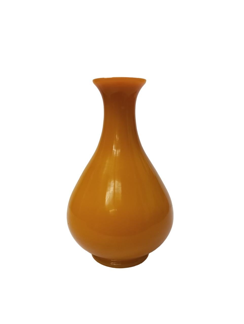 Vase en verre épais, ocre jaune, Pékin/Chine, sec. XX en vente 7