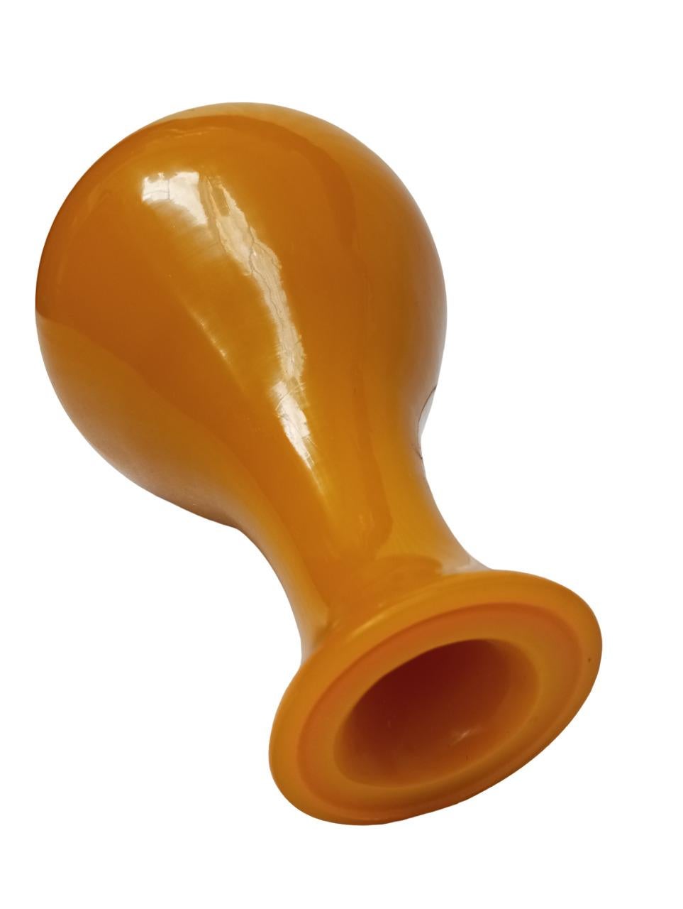 Chinese Vase en verre épais, ocre jaune, Pékin/Chine, sec. XX en vente