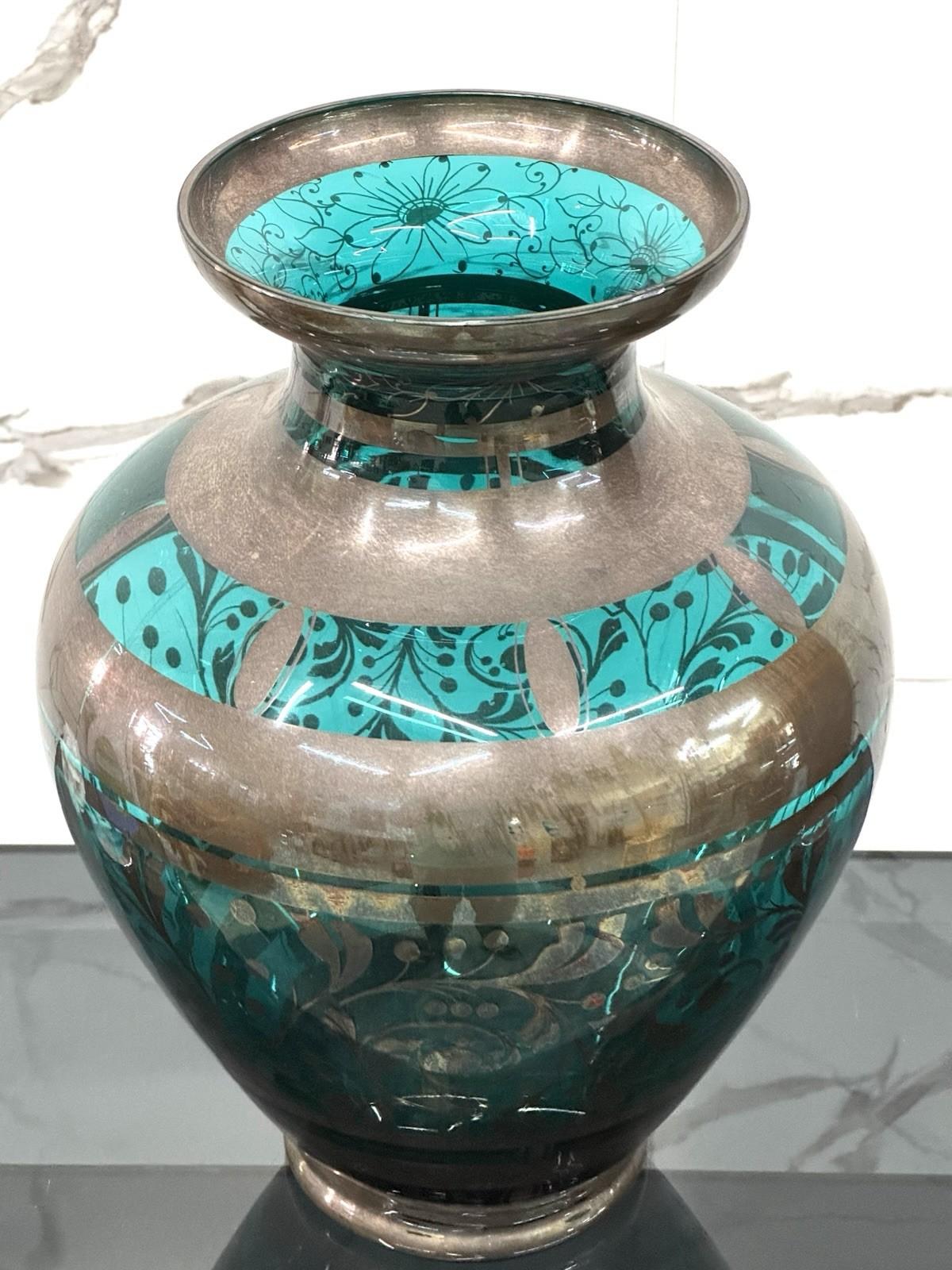 Vaso In Vetro E Argento Overlay American Art Decó 1930’s Design en vente 1