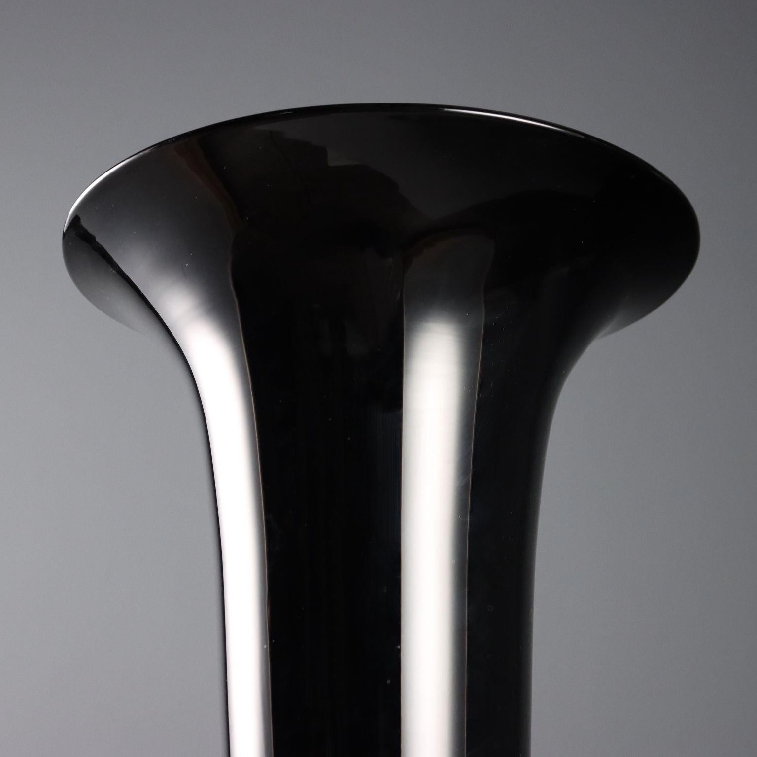 Vaso in Vetro Nero Manifattura Seguso Vetri d'Arte anni 80 Italian en venta