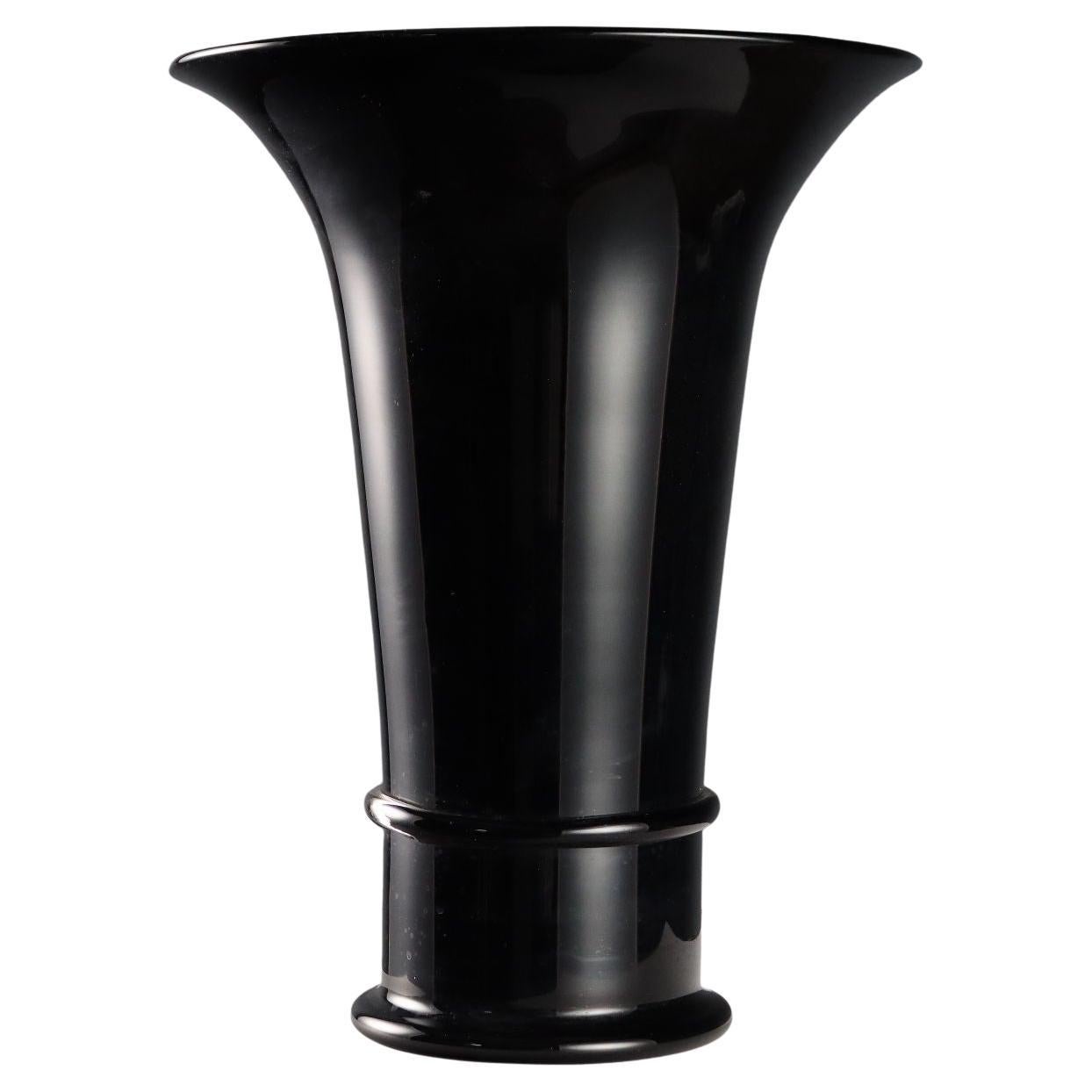 Vaso in Vetro nero Manifattura Seguso Vetri d'Arte Italia Anni '80