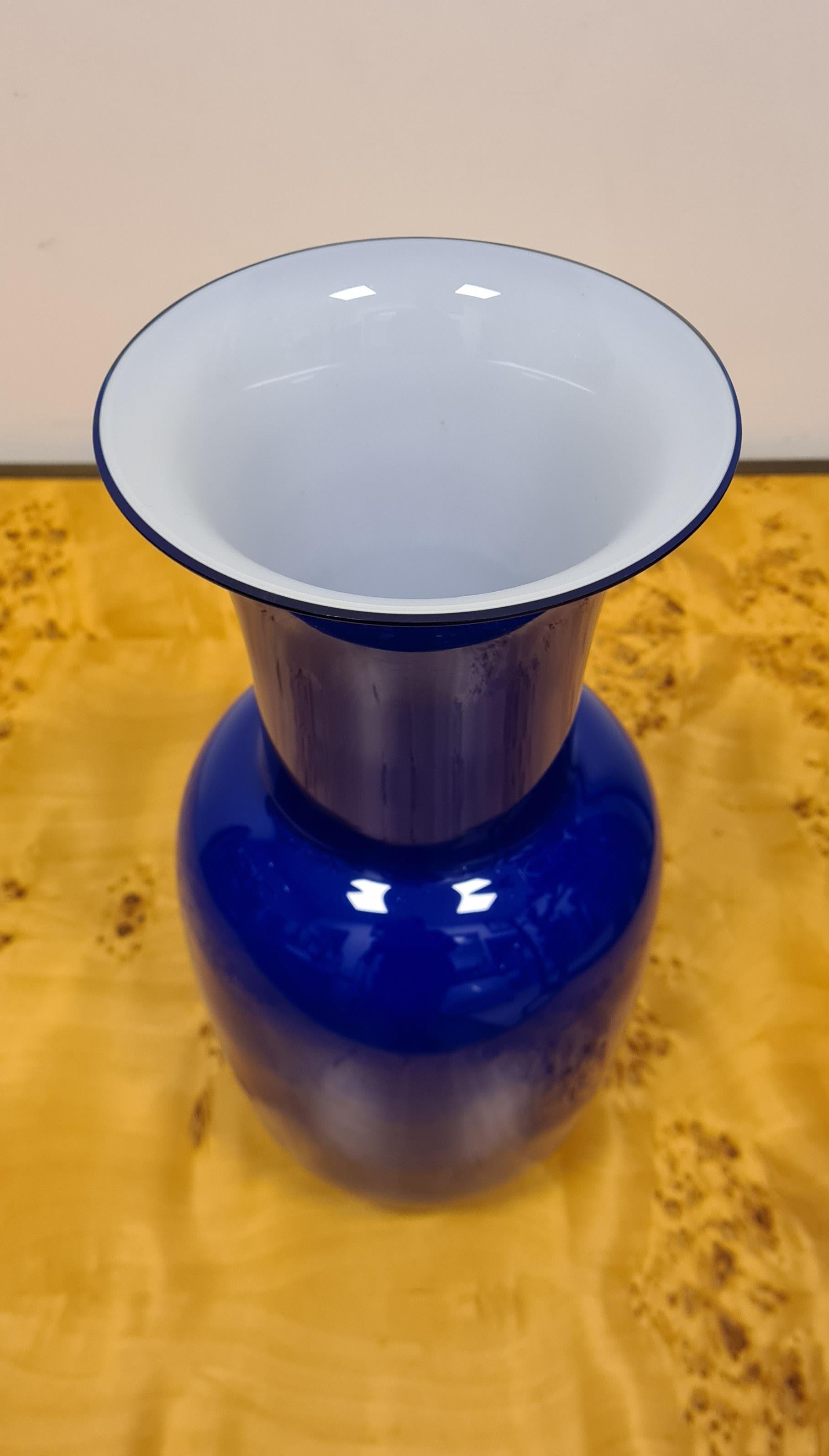 Milk Glass Opaline and Sapphire-colored glass vase by Paolo Venini for Venini For Sale