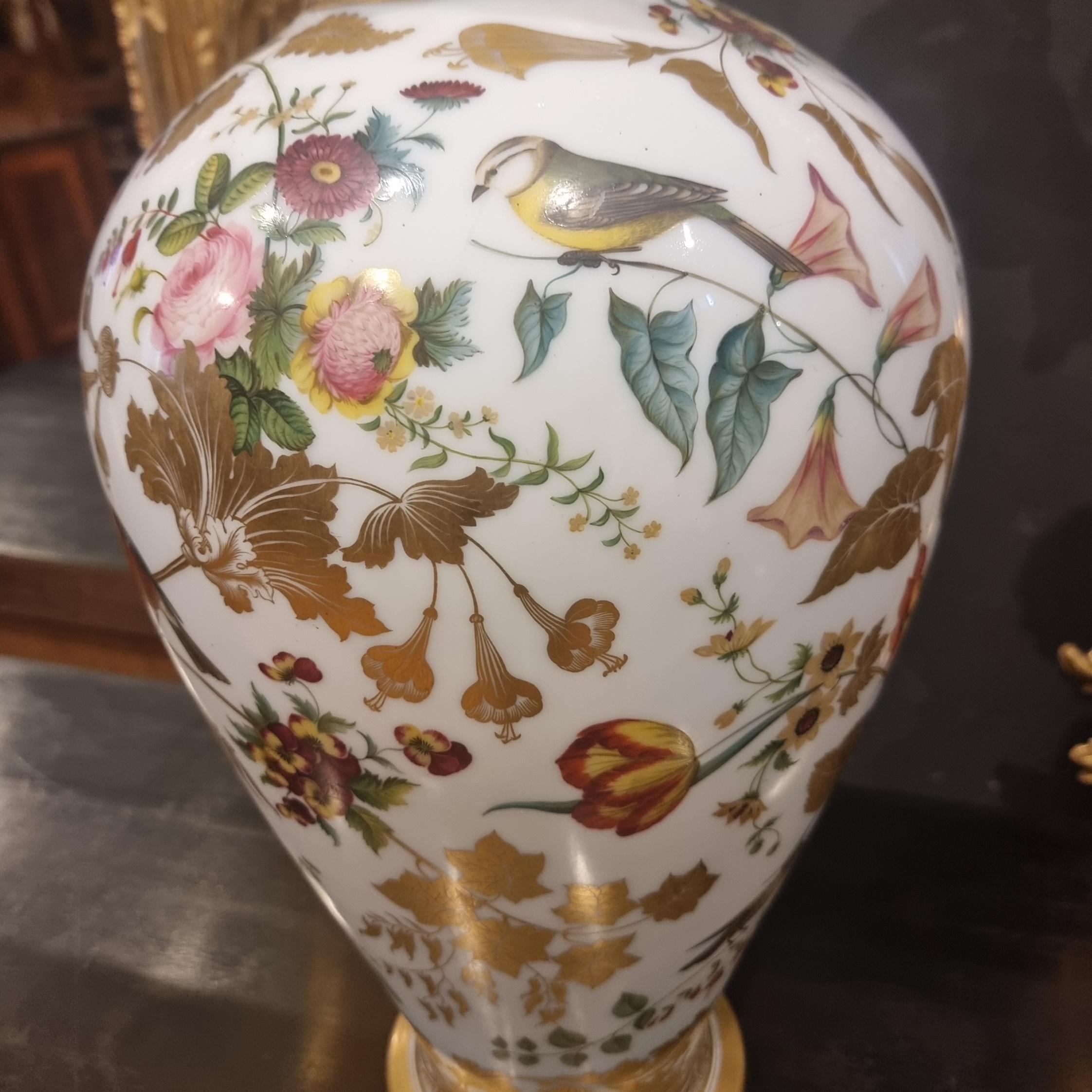 Vase en verre opalin Wilhelm Hofmann fin du 19ème siècle en vente 3