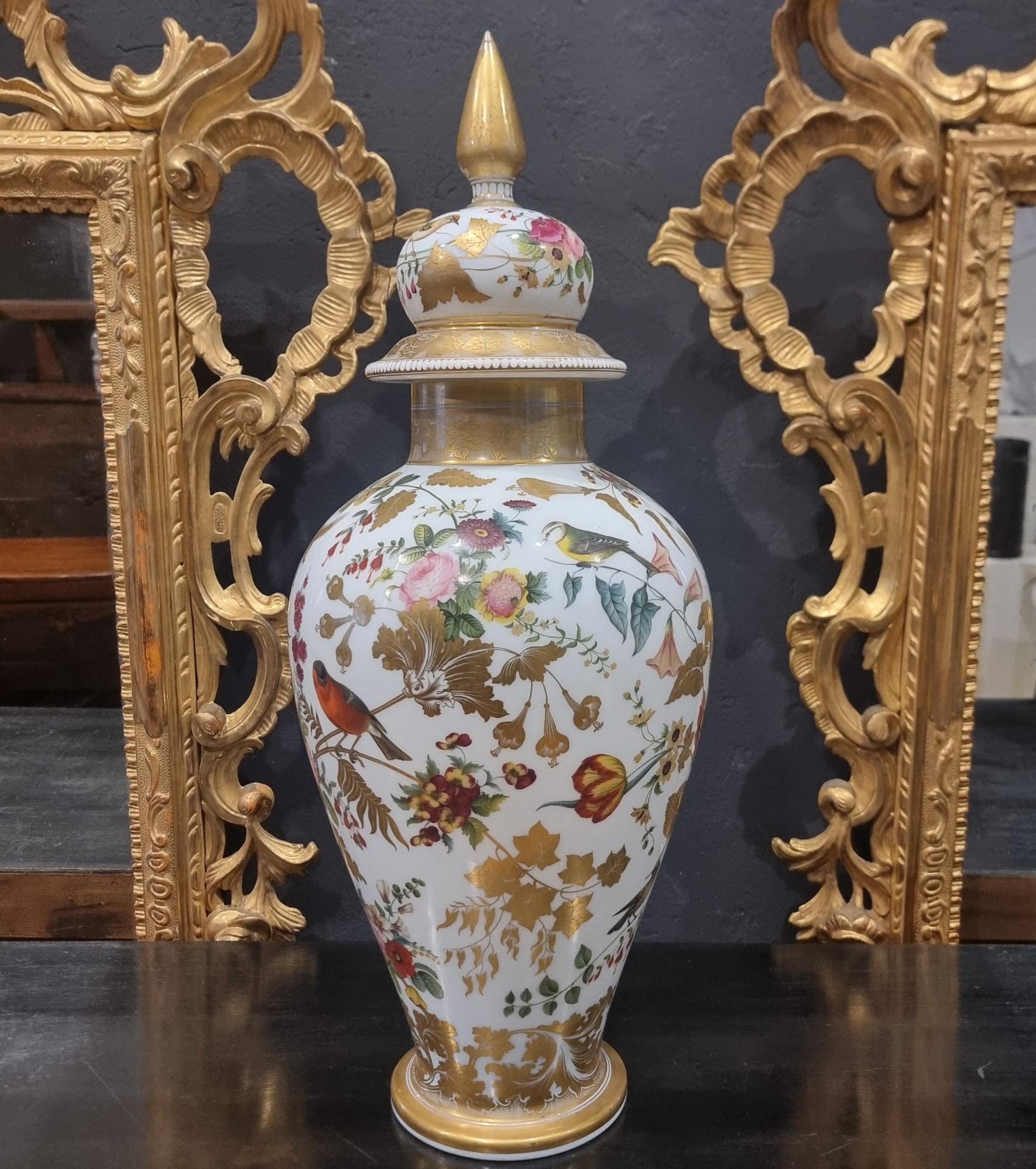Vase en verre opalin Wilhelm Hofmann fin du 19ème siècle en vente 4