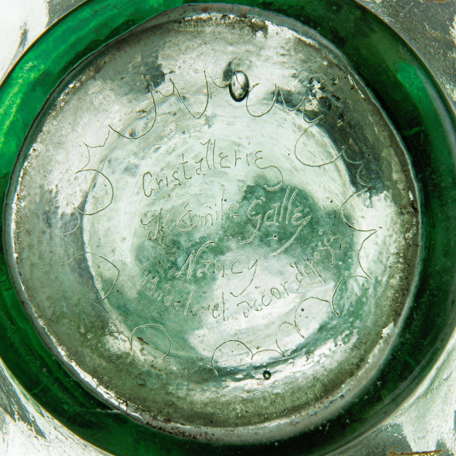 Verre brun Vase en verre émaillé Émile Gallé. Nancy, 1894-1897. en vente