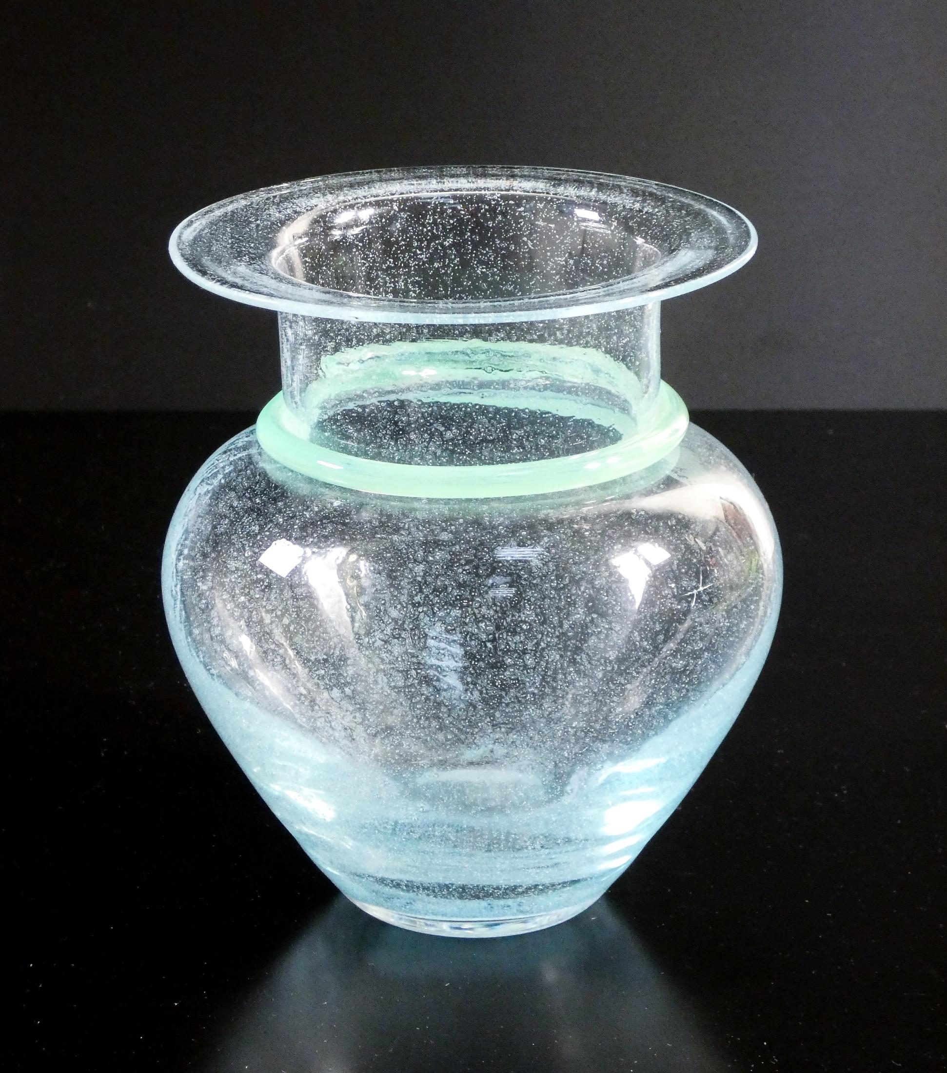 Late 20th Century Athena blown glass vase, design Monica BACKSTROM for KOSTA BODA. 1980s