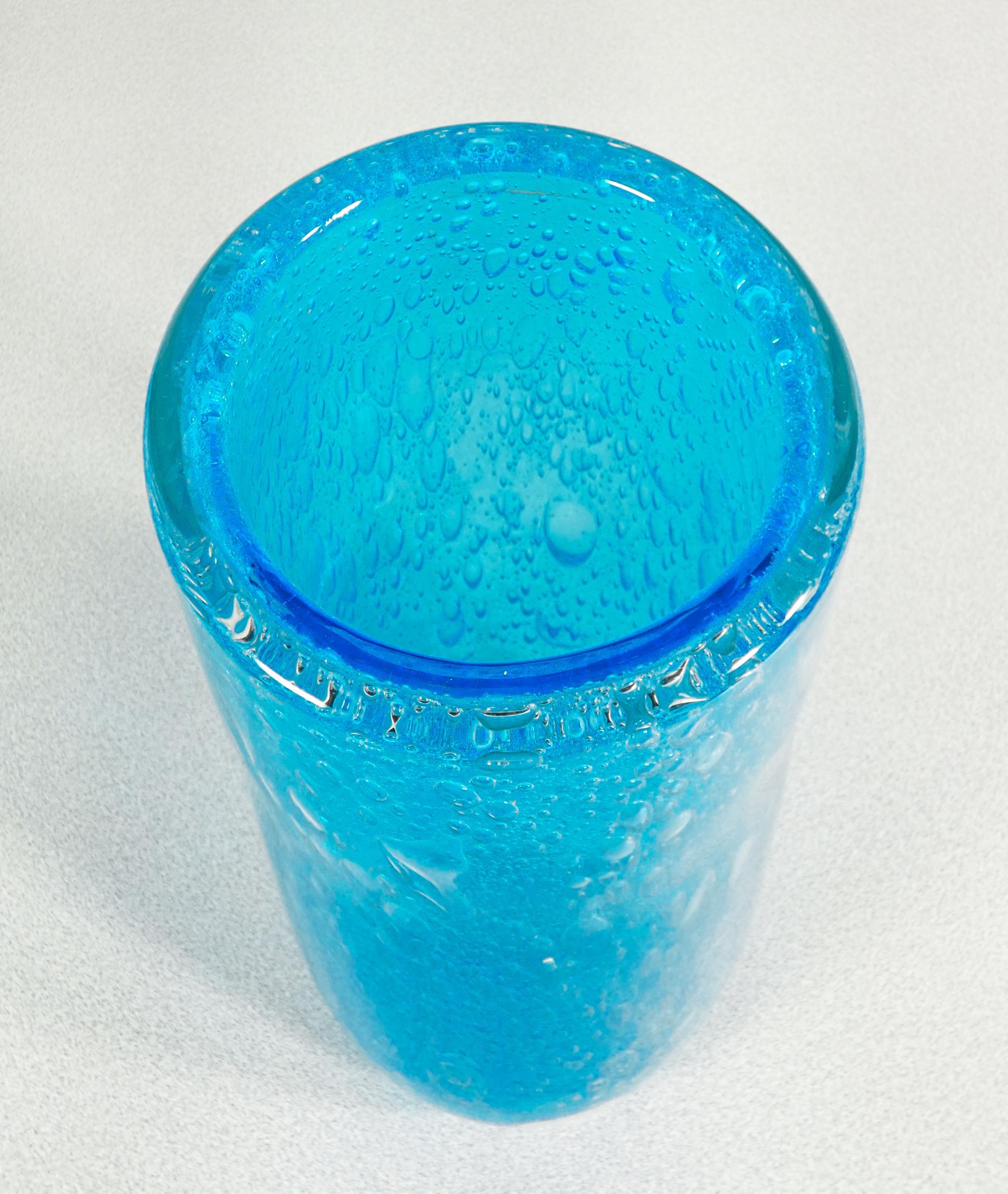 Vase en verre soufflé signé Alessandro BARBARO. Murano Excellent état - En vente à Torino, IT