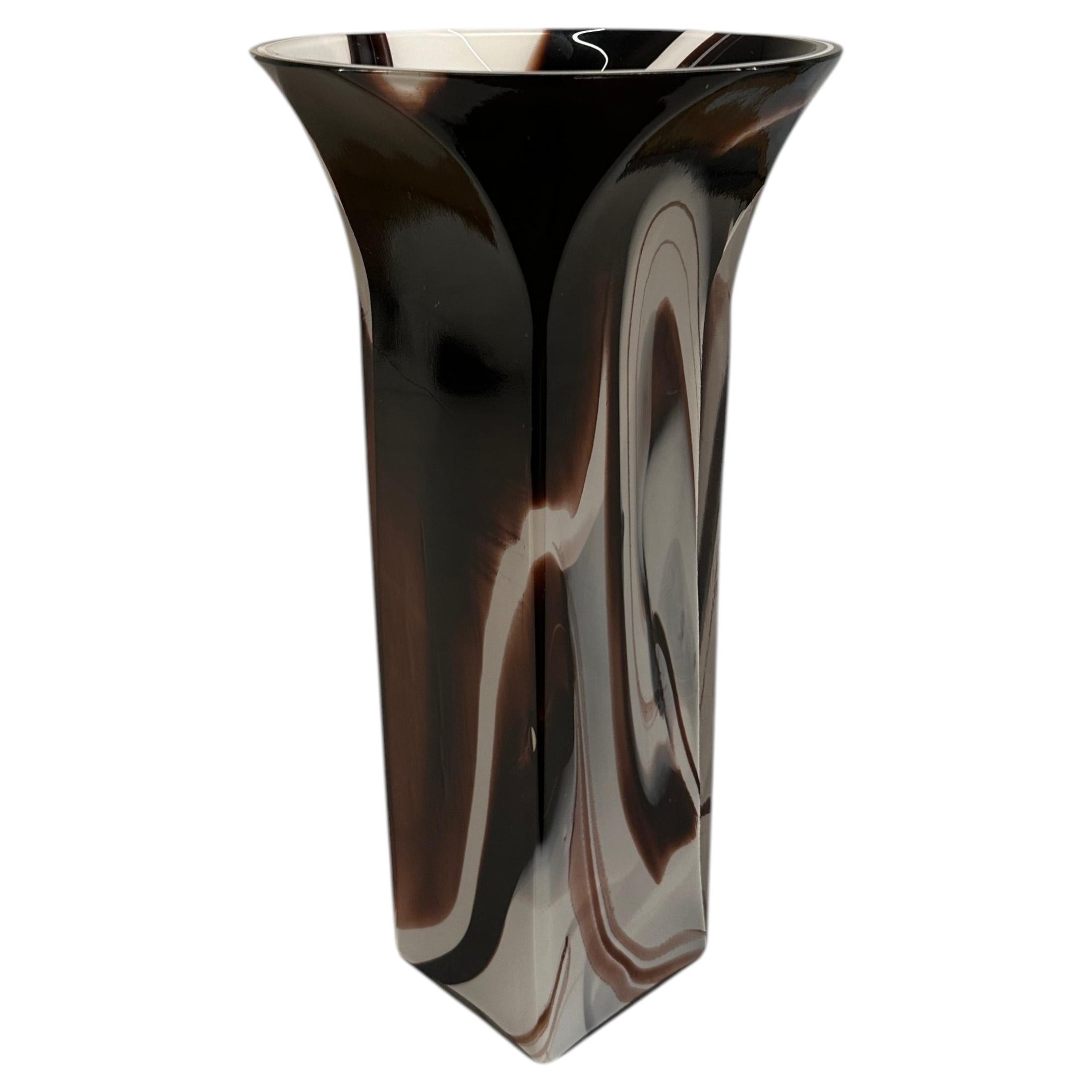 Jarrón de cristal soplado «Demodé», diseño de Sergio Asti para Venini, 1968