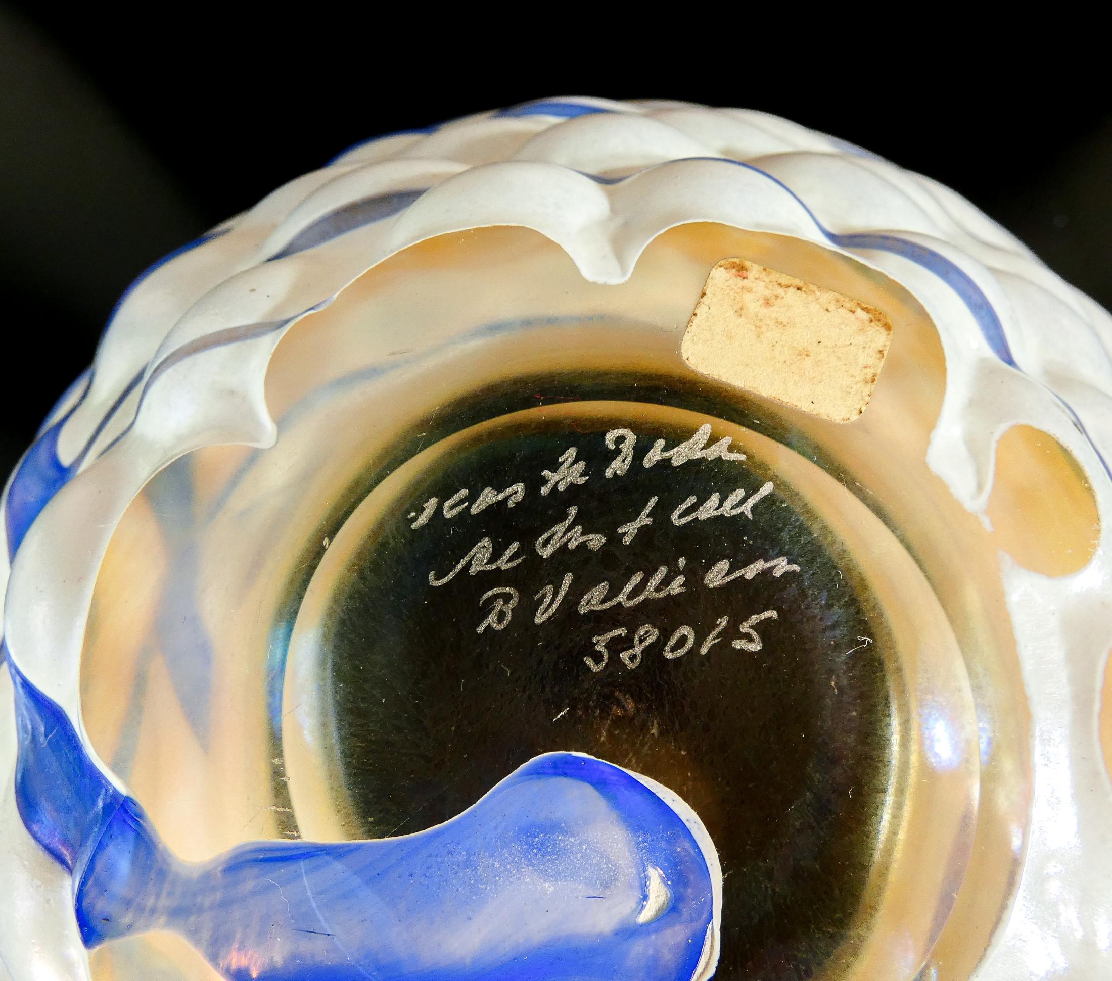 Vaso in vetro soffiato design Bertil VALLIEN per KOSTA BODA. Anni 80 in vendita 1