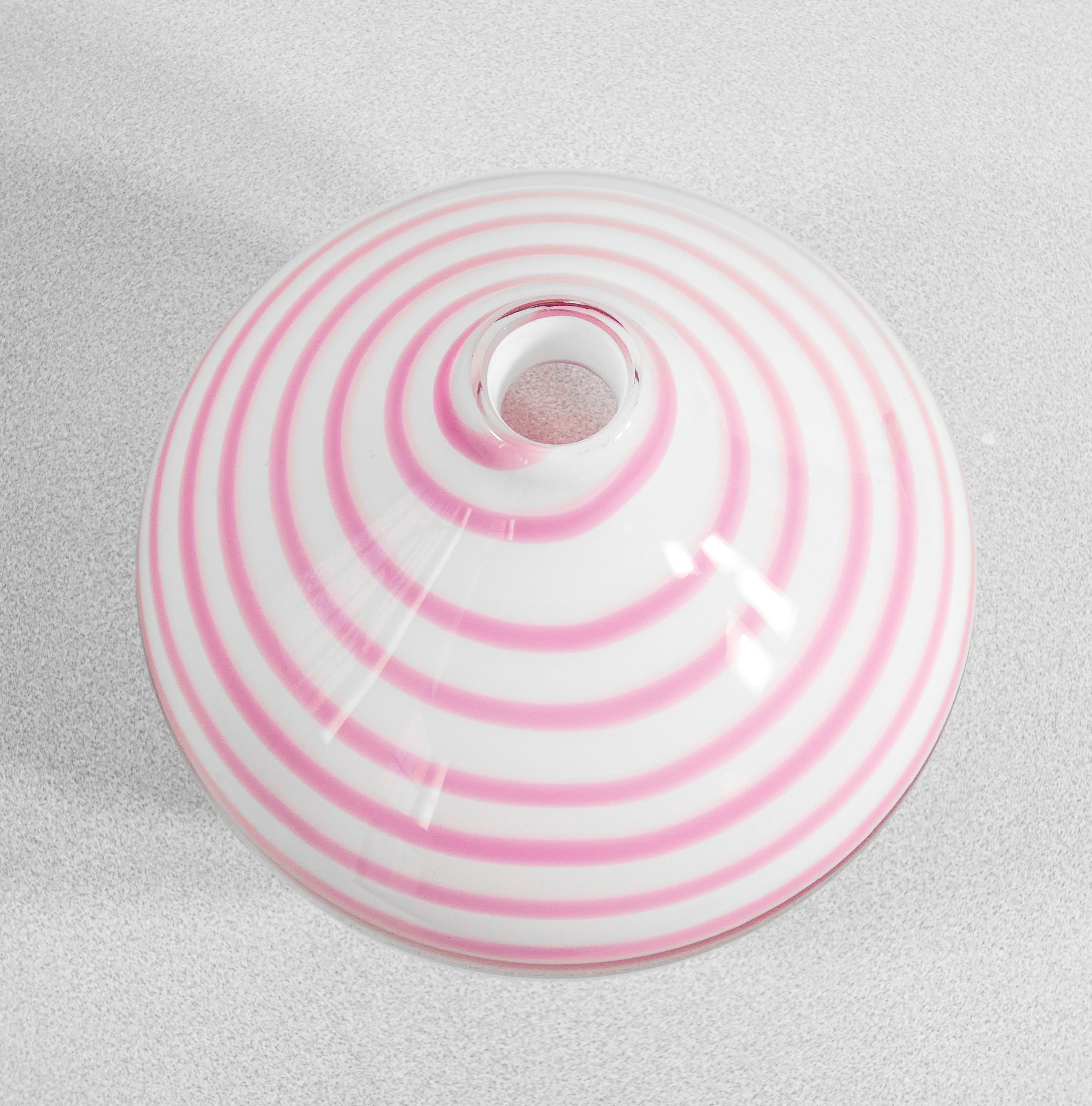 Glass Blown glass vase design Paolo CREPAX. Pink version. 1990s For Sale