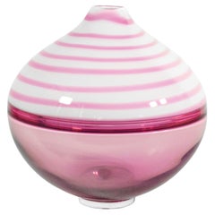Vase aus geblasenem Glas, Entwurf Paolo CREPAX. Rosa Version. 1990s