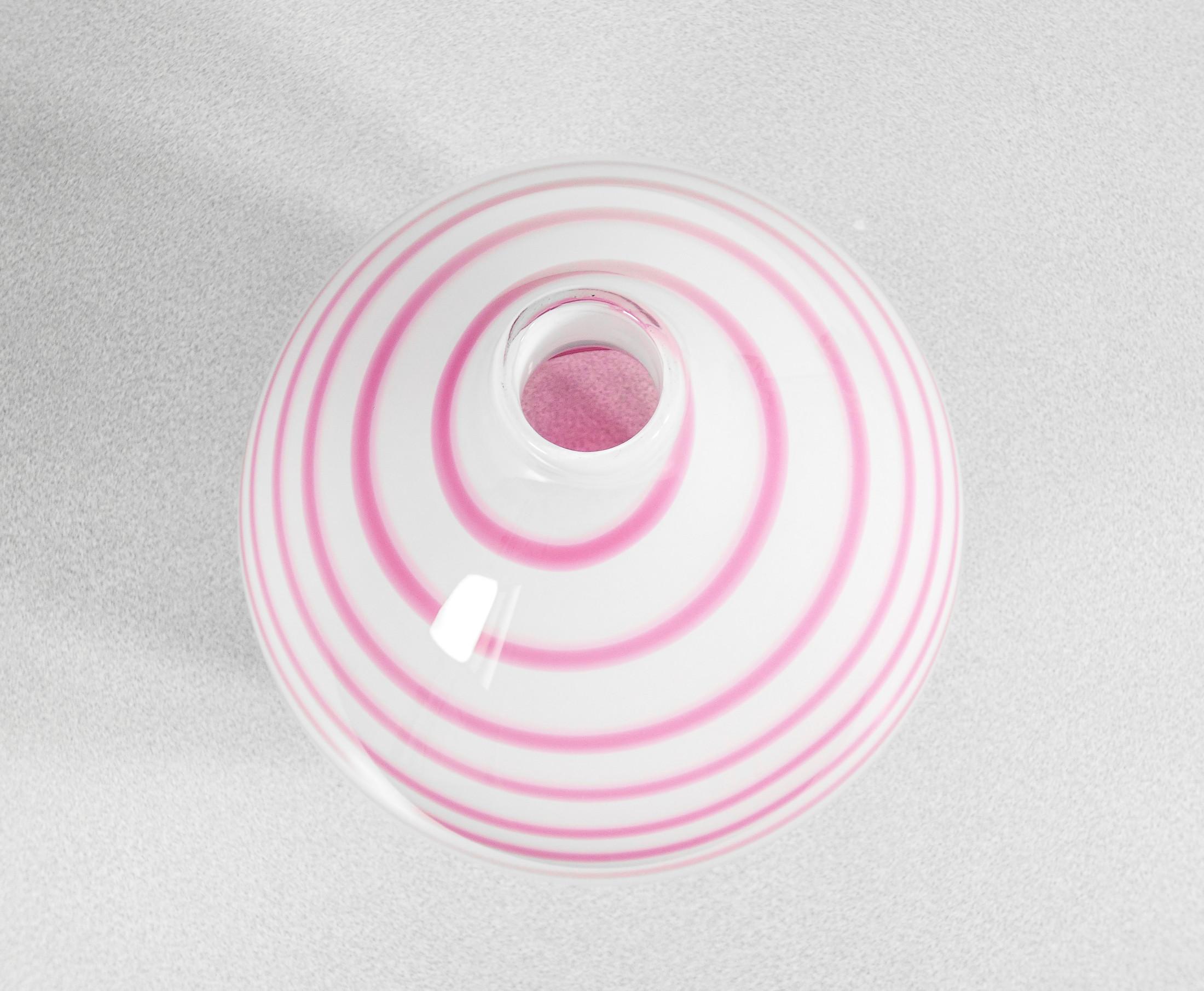 Vase en verre soufflé design Paolo CREPAX. Version rose grand format. 1990s en vente 1