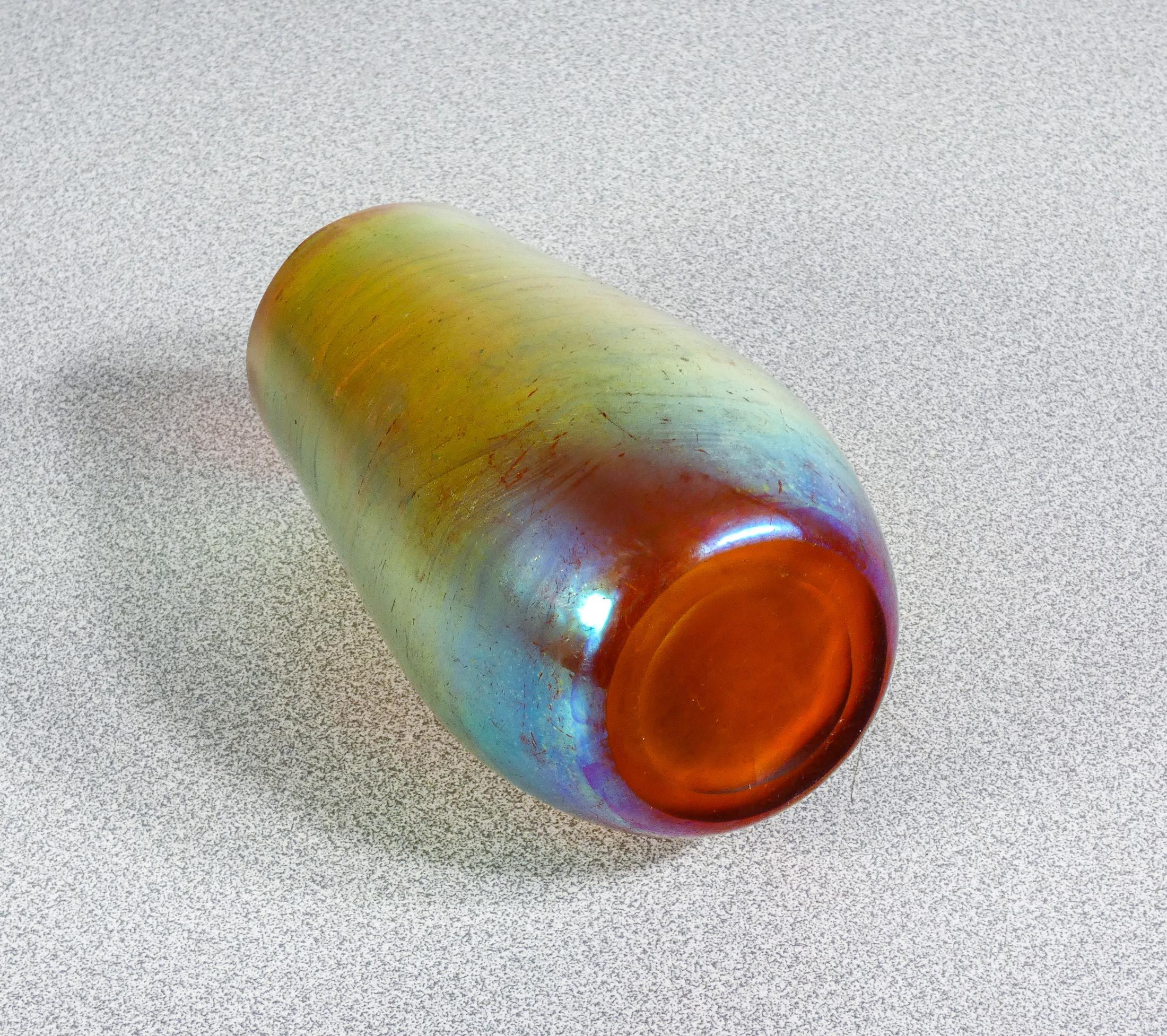 WMF Myra series iridescent blown glass vase. Germany, 1920s/30s For Sale 4
