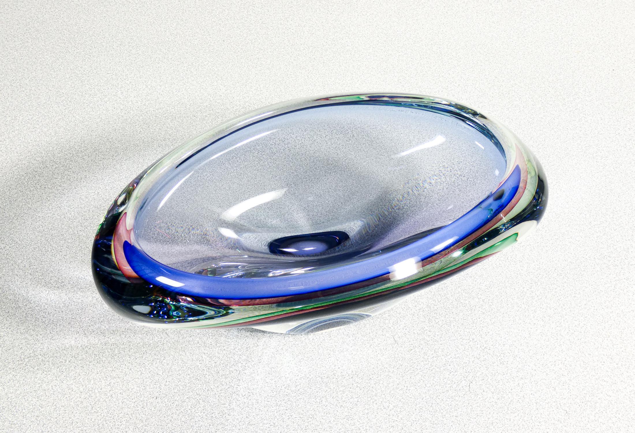Murano polychrome blown glass vase, Submerged series by Franco SCHIAVON. For Sale 4