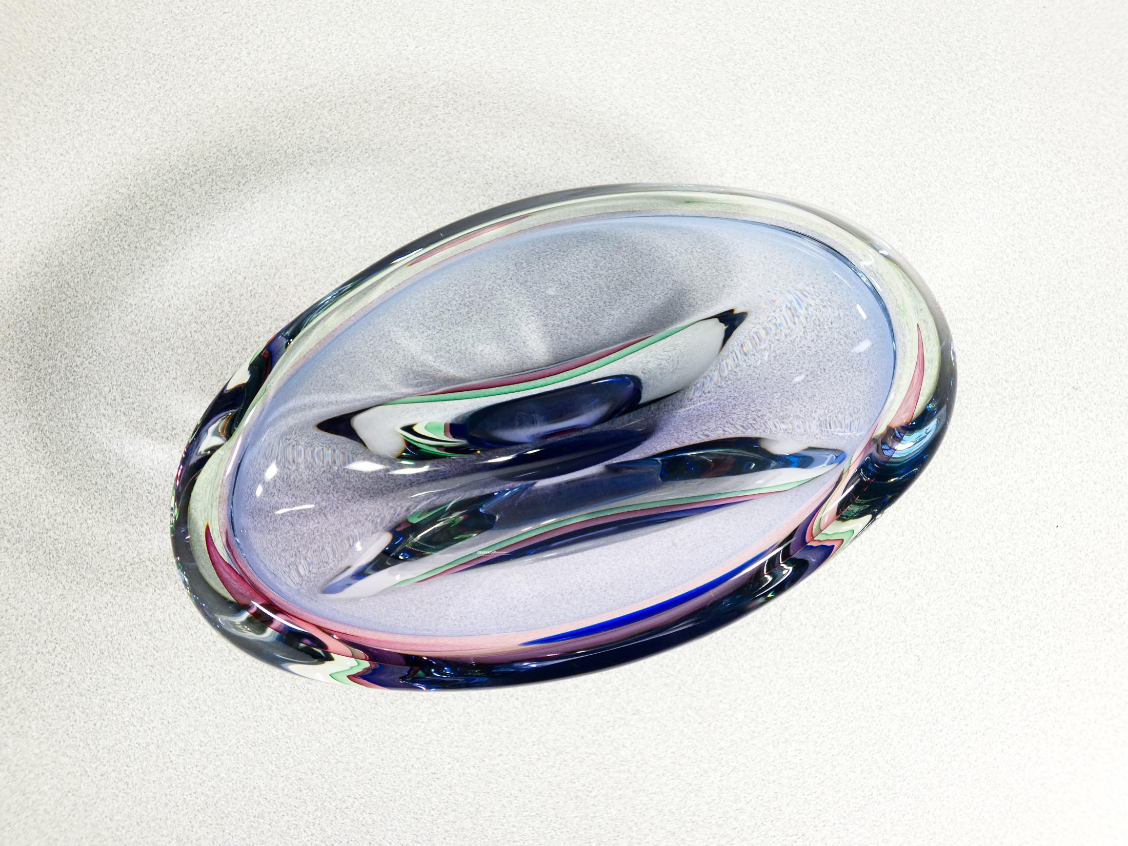Murano polychrome blown glass vase, Submerged series by Franco SCHIAVON. For Sale 5