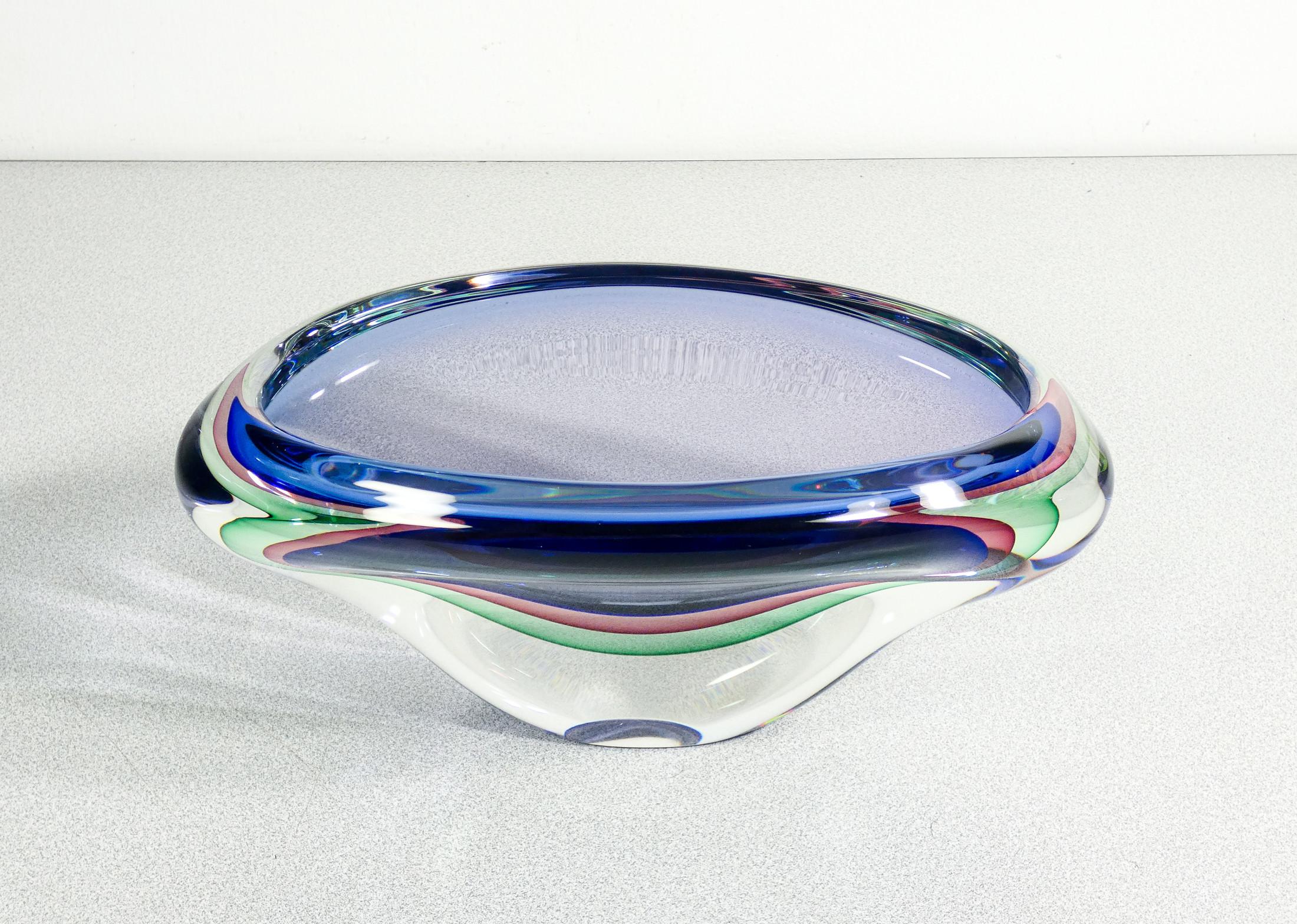 Contemporary Murano polychrome blown glass vase, Submerged series by Franco SCHIAVON. For Sale