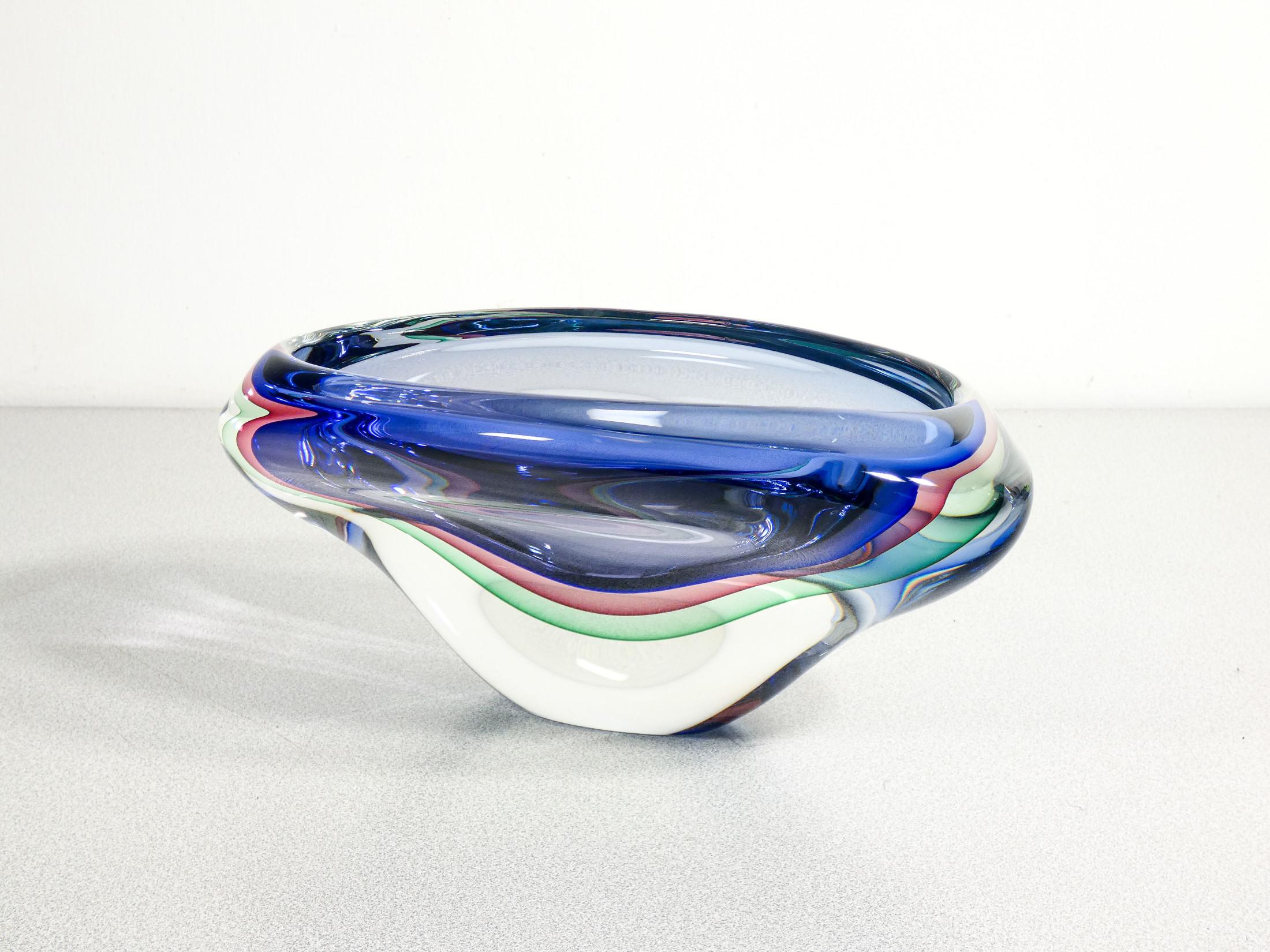 Murano polychrome blown glass vase, Submerged series by Franco SCHIAVON. For Sale 2