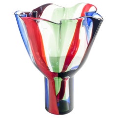 Vaso in vetro soffiato policromo "Kukinto", design Timo Sarpaneva per VENINI